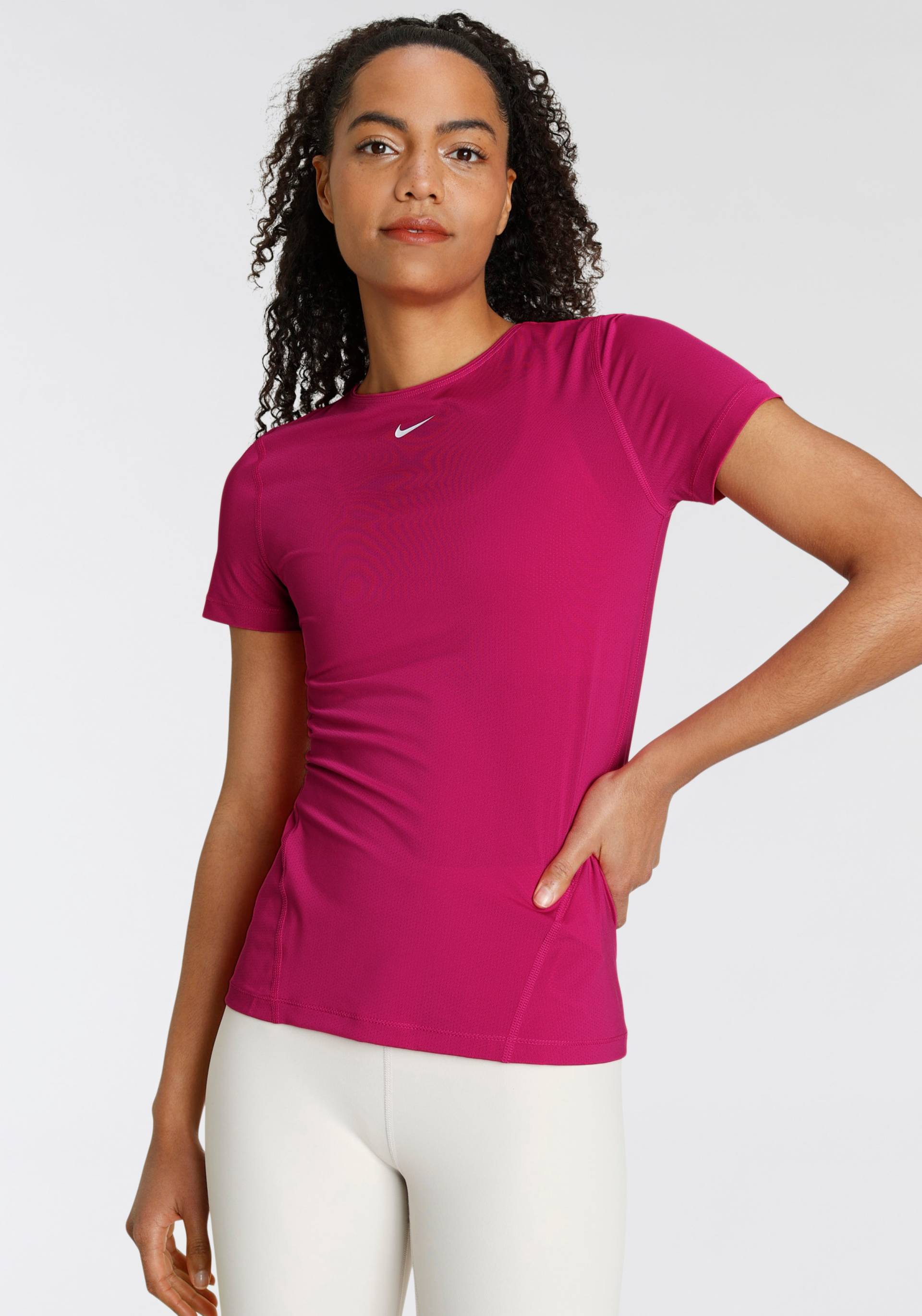 Nike Funktionsshirt »WOMEN NIKE PERFORMANCE TOP SHORTSLEEVE ALL OVER MESH« von Nike