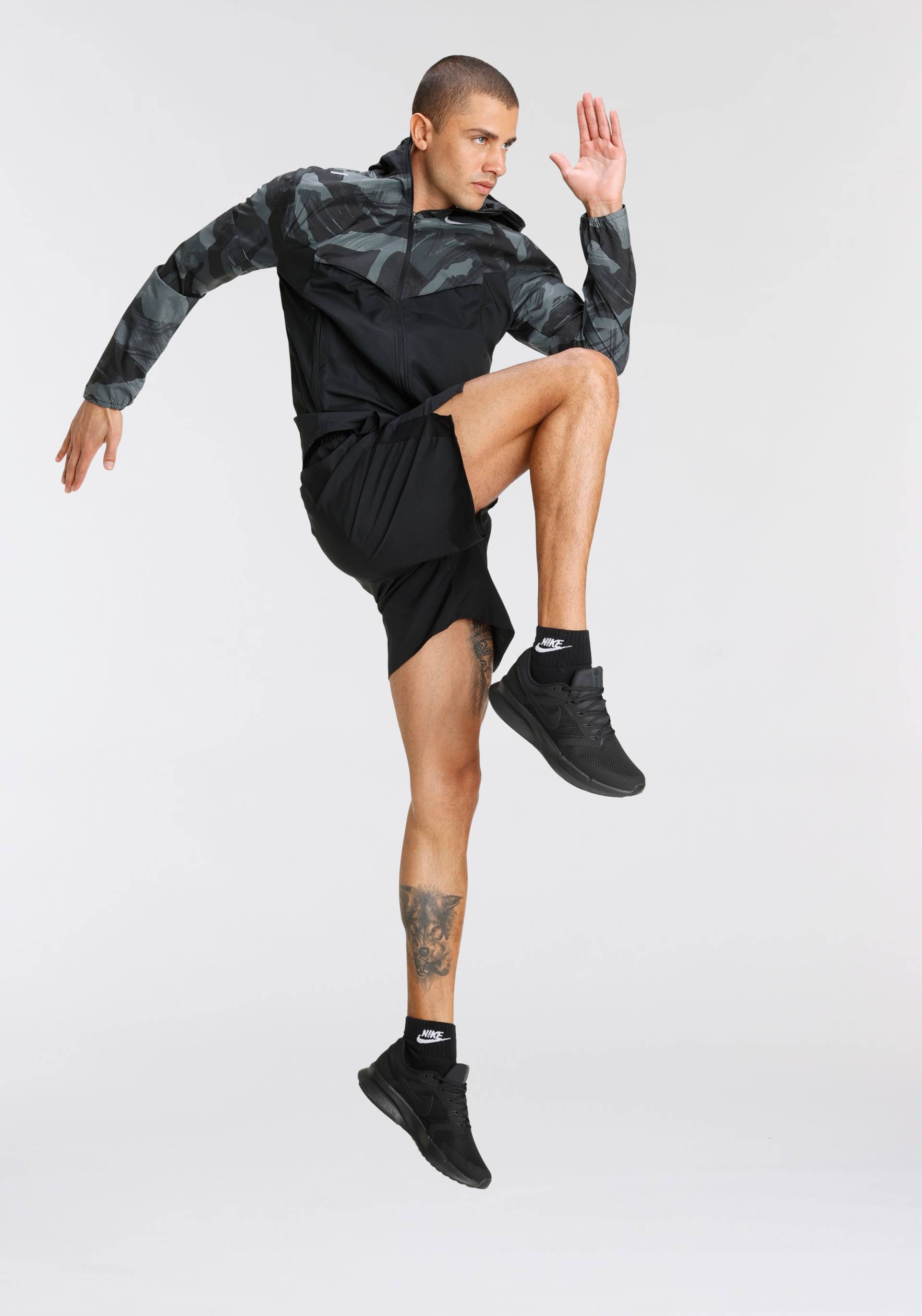 Nike Laufjacke »Repel Windrunner Men's Camo Running Jacket« von Nike