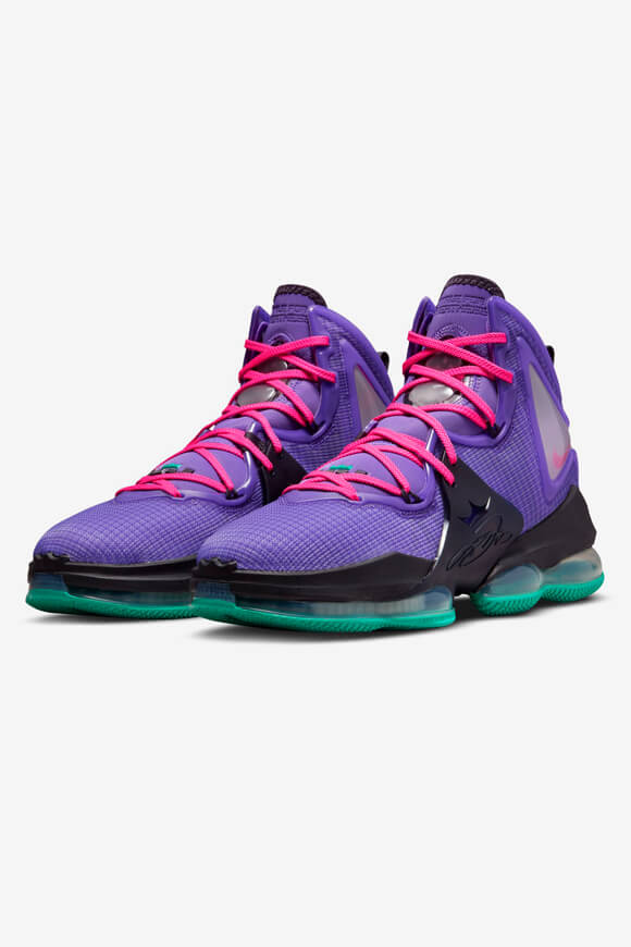 Nike LeBron XIX Sneaker | Wild Berry + Cave Purple | Herren  | EU44 von Nike