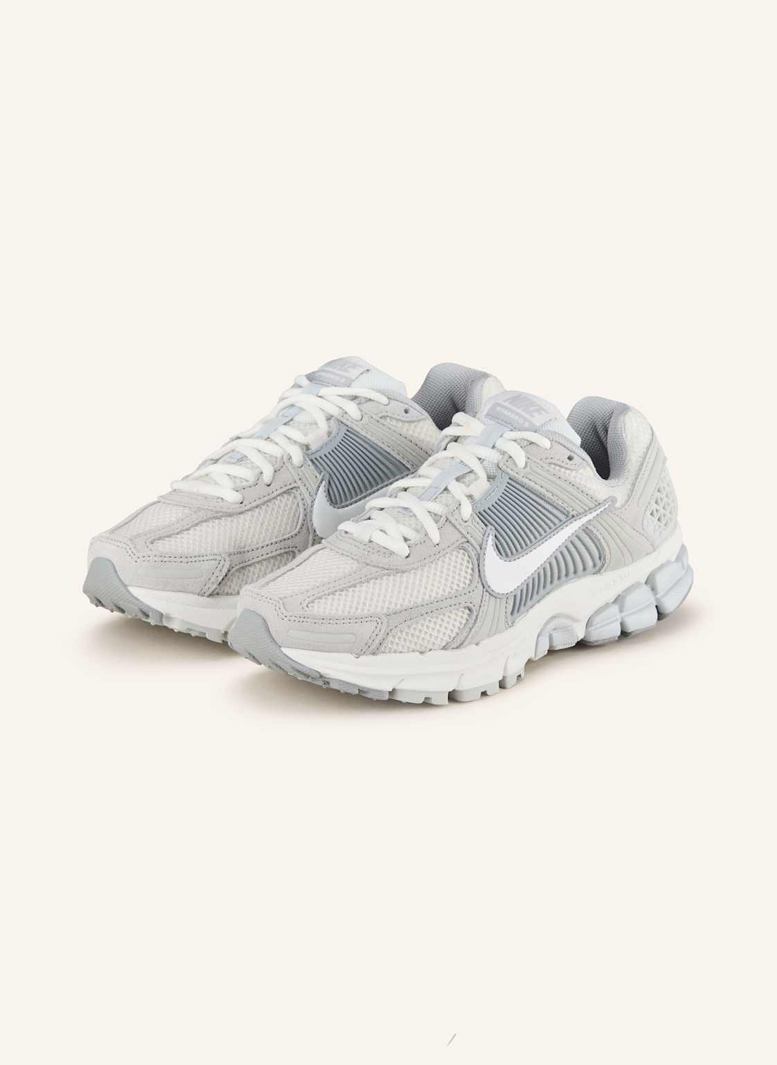 Nike Sneaker Zoom Vomero 5 silber Nike Sneaker Zoom Vomero 5 silber von Nike