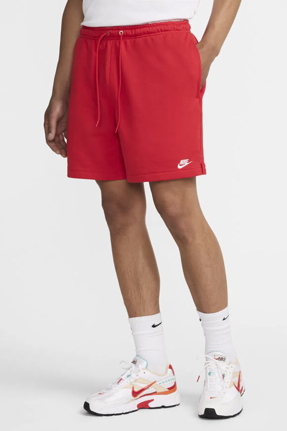 Nike Sportswear Club Sweatshorts | Red | Herren  | L von Nike