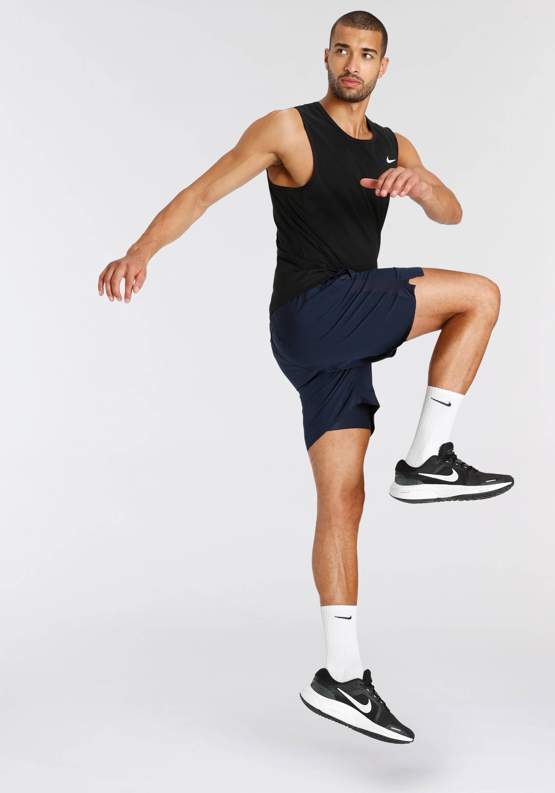 Nike Tanktop »DRI-FIT HYVERSE MEN'S SHORT-SLEEVE FITNESS TANK« von Nike