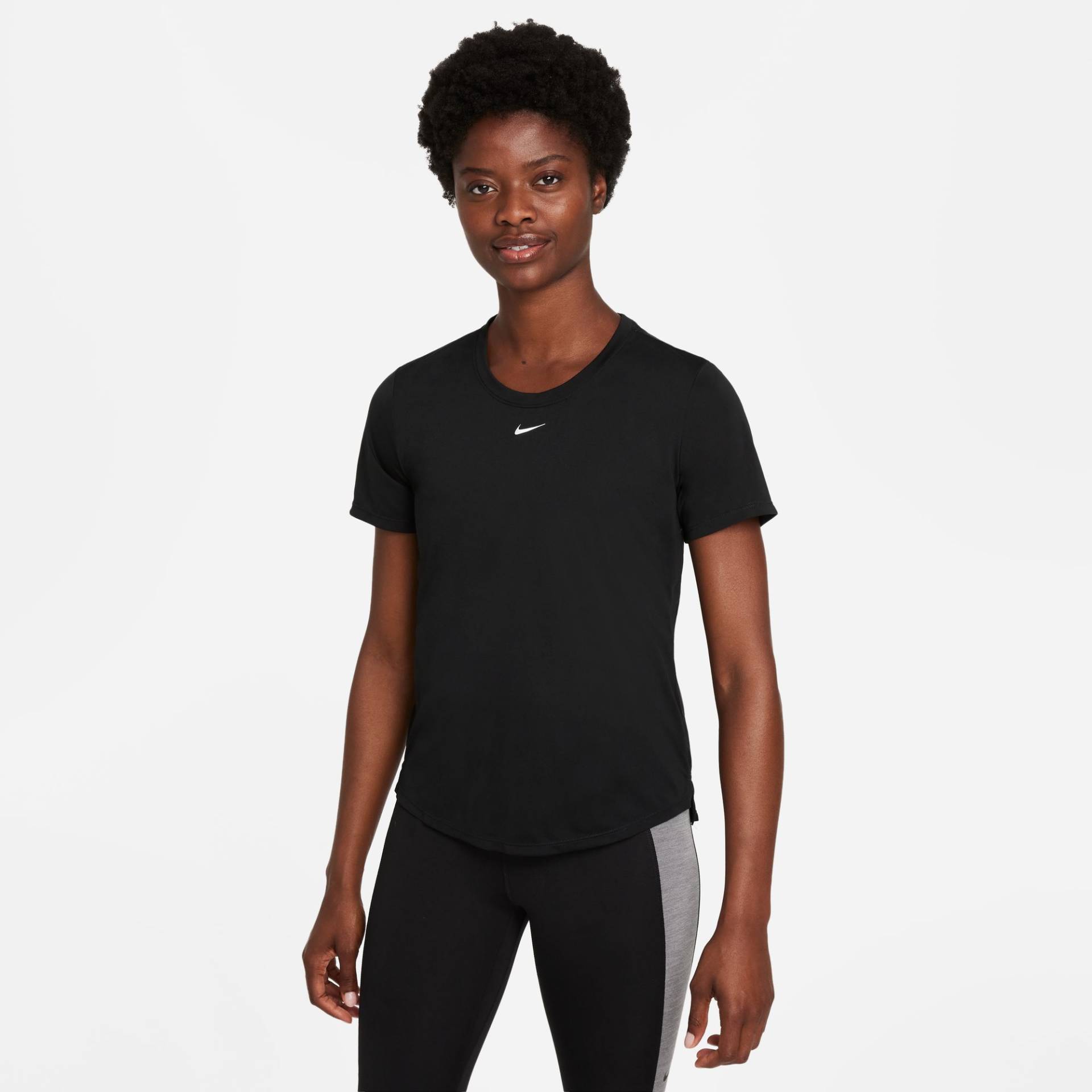 Nike Trainingsshirt »DRI-FIT ONE WOMEN'S STANDARD FIT SHORT-SLEEVE TOP« von Nike