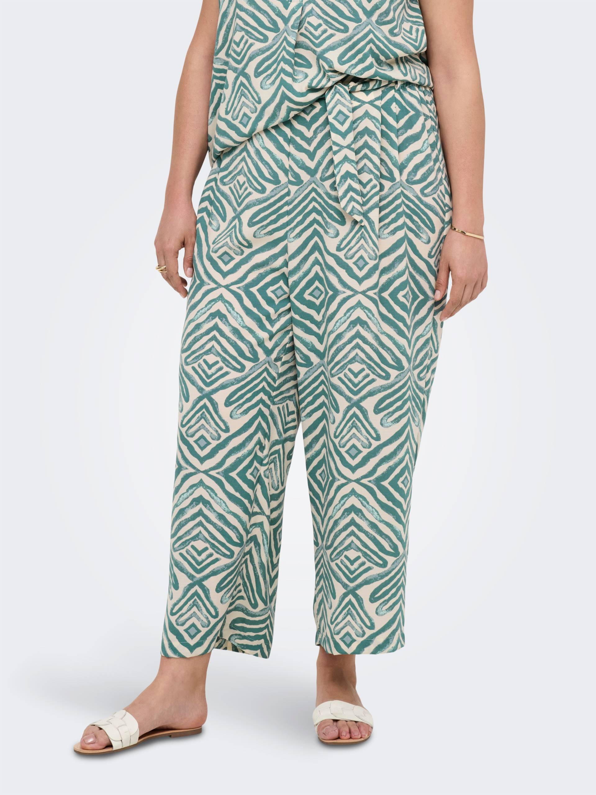 ONLY CARMAKOMA Culotte »CARSHILLA CULOTTE PANT AOP BS« ONLY CARMAKOMA Culotte »CARSHILLA CULOTTE PANT AOP BS« von ONLY CARMAKOMA