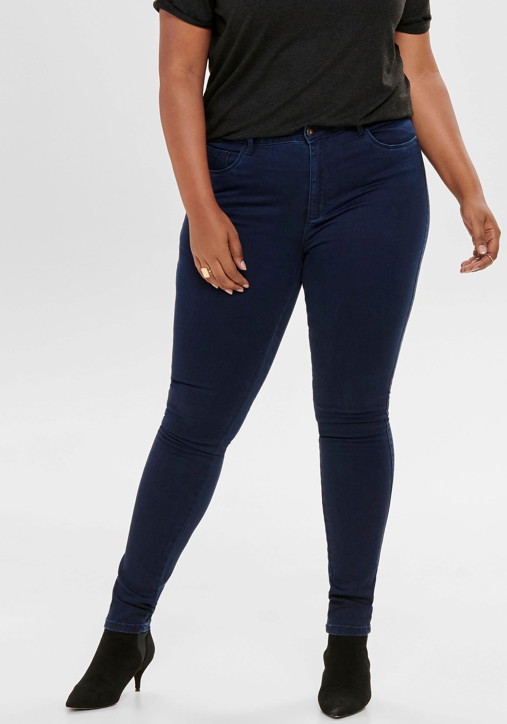 ONLY CARMAKOMA High-waist-Jeans »CARAUGUSTA HW SK DNM« von ONLY CARMAKOMA