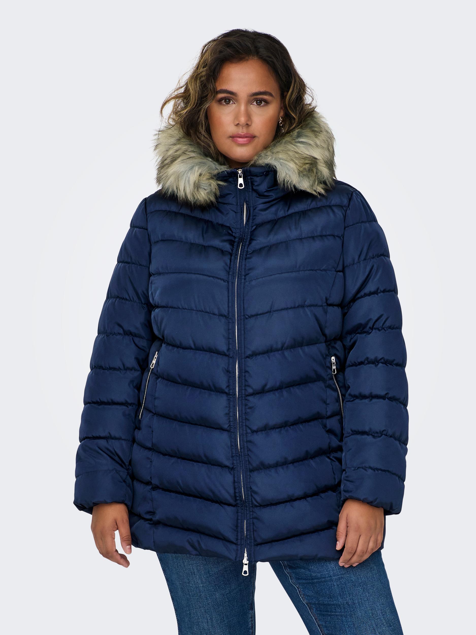 ONLY CARMAKOMA Steppjacke »CARNEWELLAN QUILTED HOOD FUR COAT OTW«, mit Kapuze von ONLY CARMAKOMA