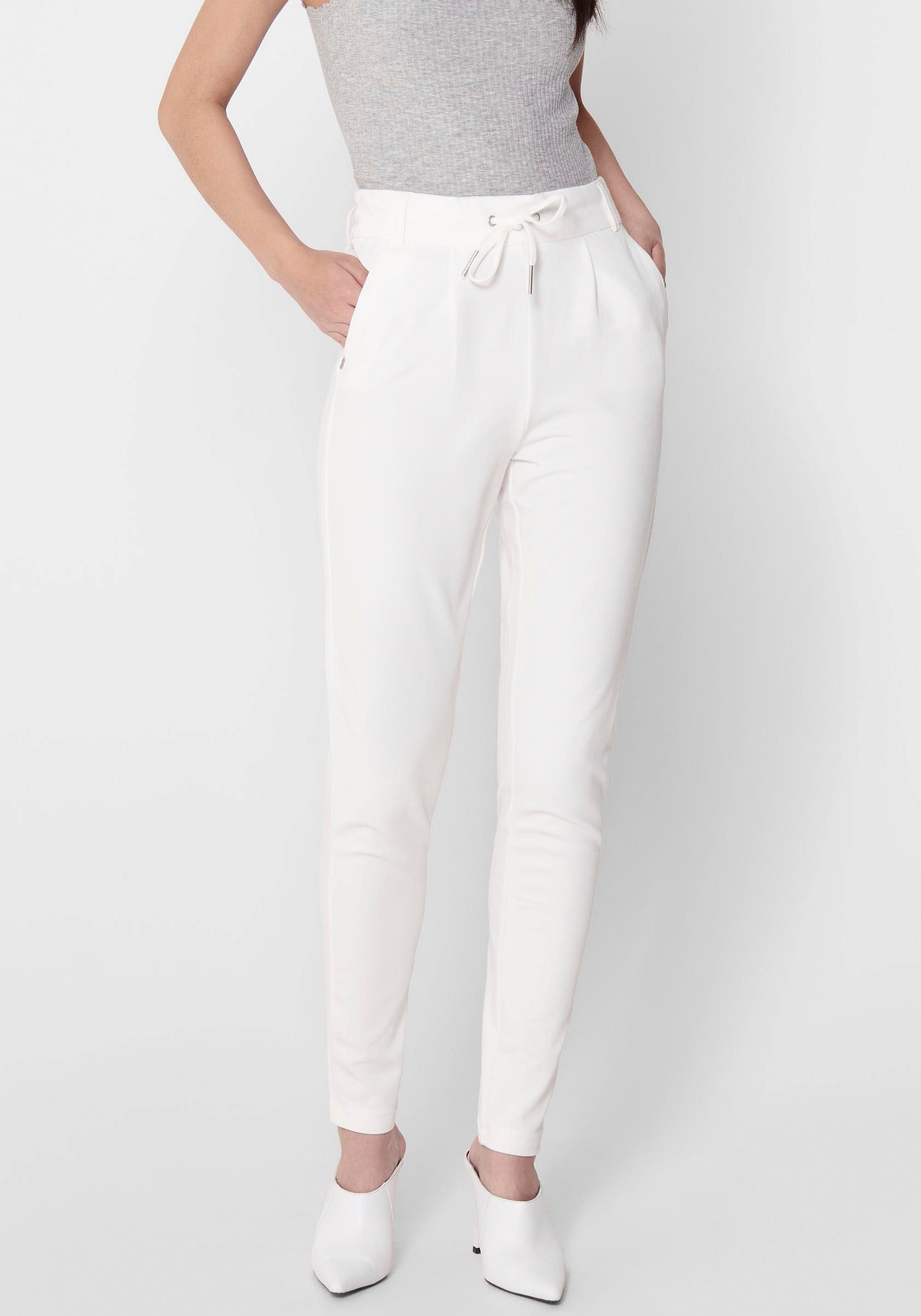 ONLY Jogger Pants »ONLPOPTRASH LIFE EASY COL PANT PNT NOOS«, bequeme Form mit elastischem Bund und Kordelzug ONLY Jogger Pants »ONLPOPTRASH LIFE EASY COL PANT PNT NOOS«, bequeme Form mit elastischem Bund und Kordelzug von ONLY