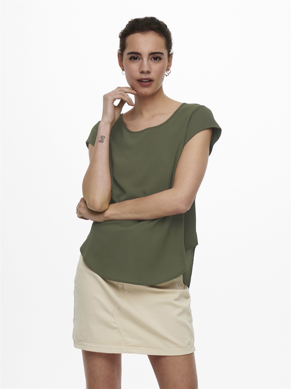 ONLY Kurzarmbluse »ONLVIC S/S SOLID TOP NOOS PTM« von ONLY