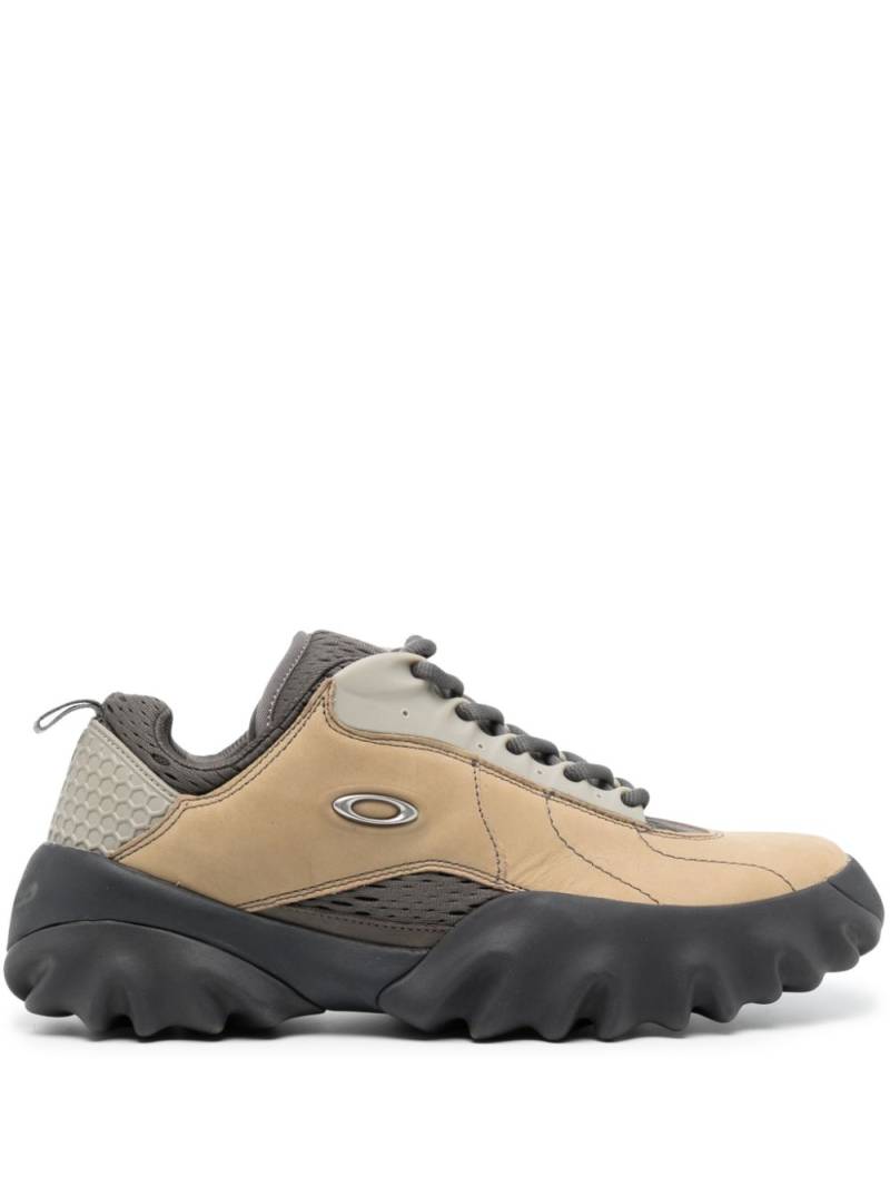 Oakley Factory Team Chop Saw sneakers - Brown von Oakley