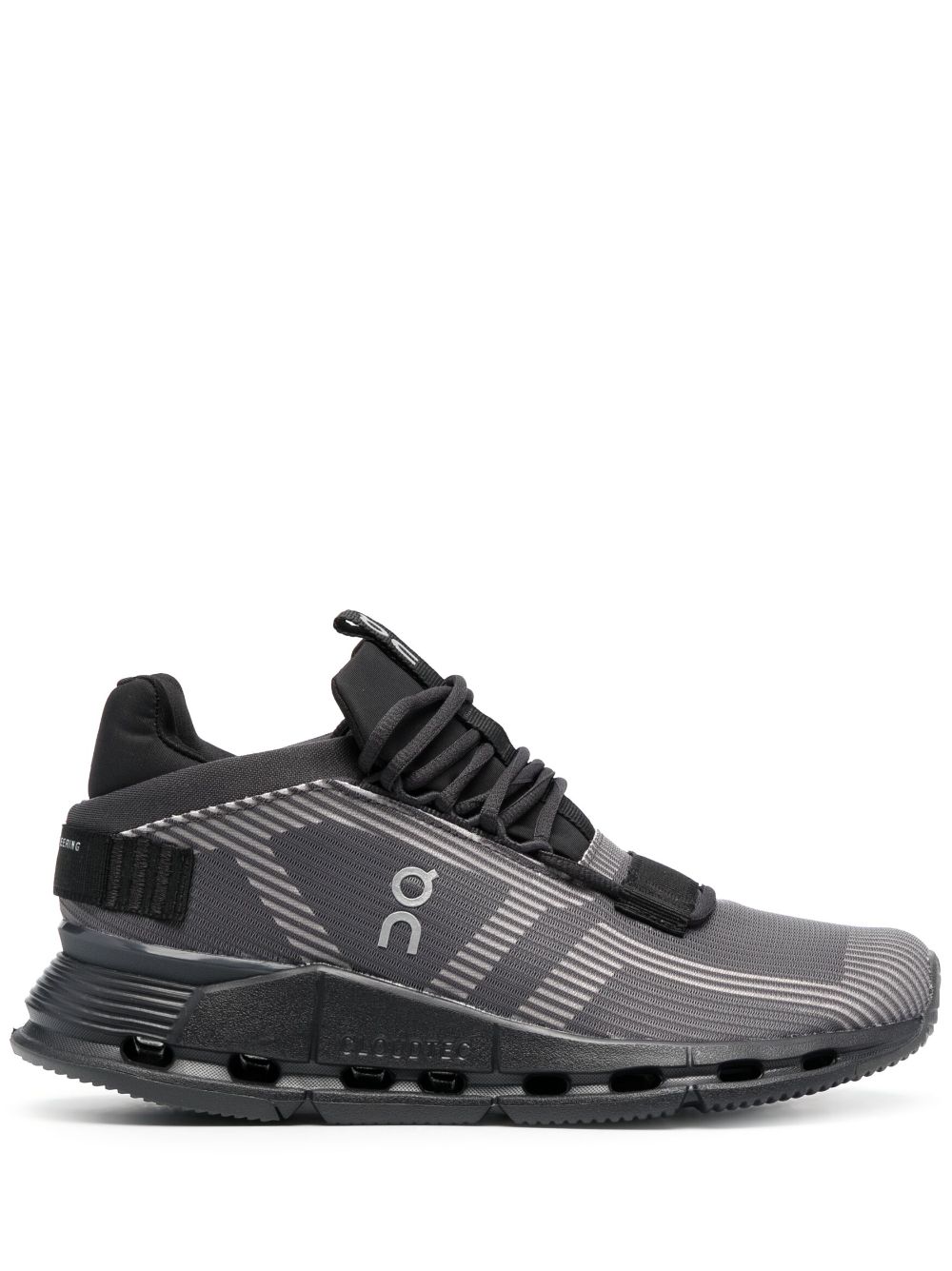 On Running Cloudnova low-top sneakers - Black von On Running