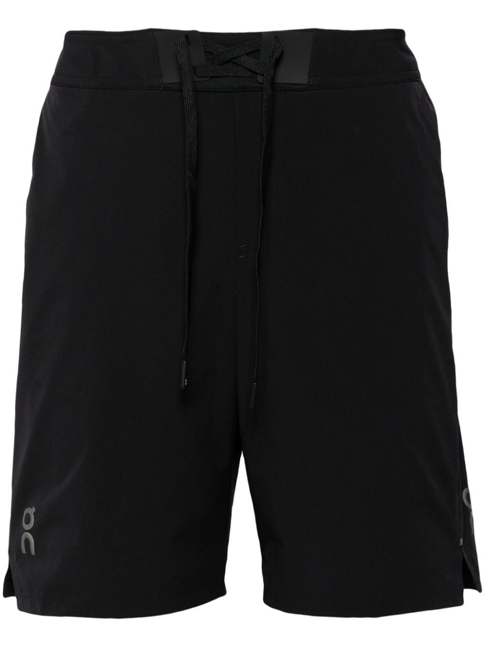 On Running logo-print running shorts - Black von On Running