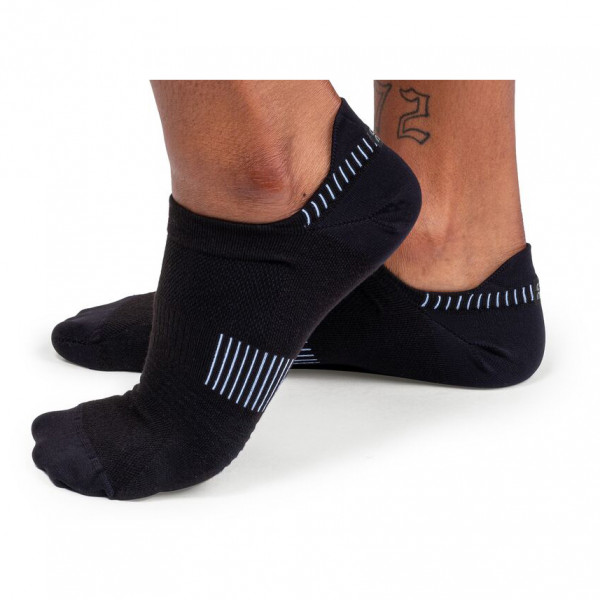 On - Women's Ultralight Low Socks - Laufsocken Gr XS schwarz von On