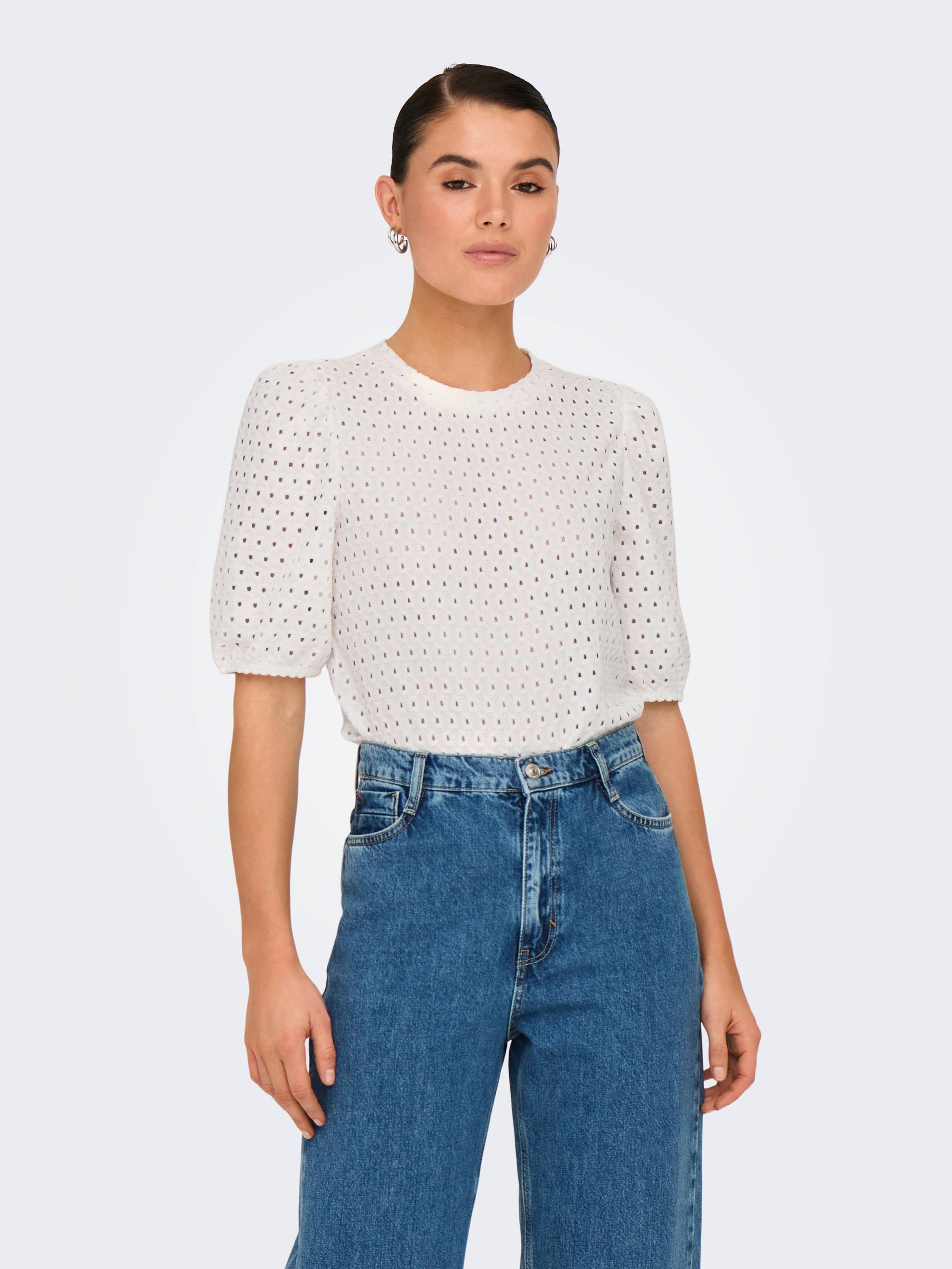 ONLY Kurzarmshirt »ONLELISA S/S O-NECK TOP BOX JRS« ONLY Kurzarmshirt »ONLELISA S/S O-NECK TOP BOX JRS« von Only
