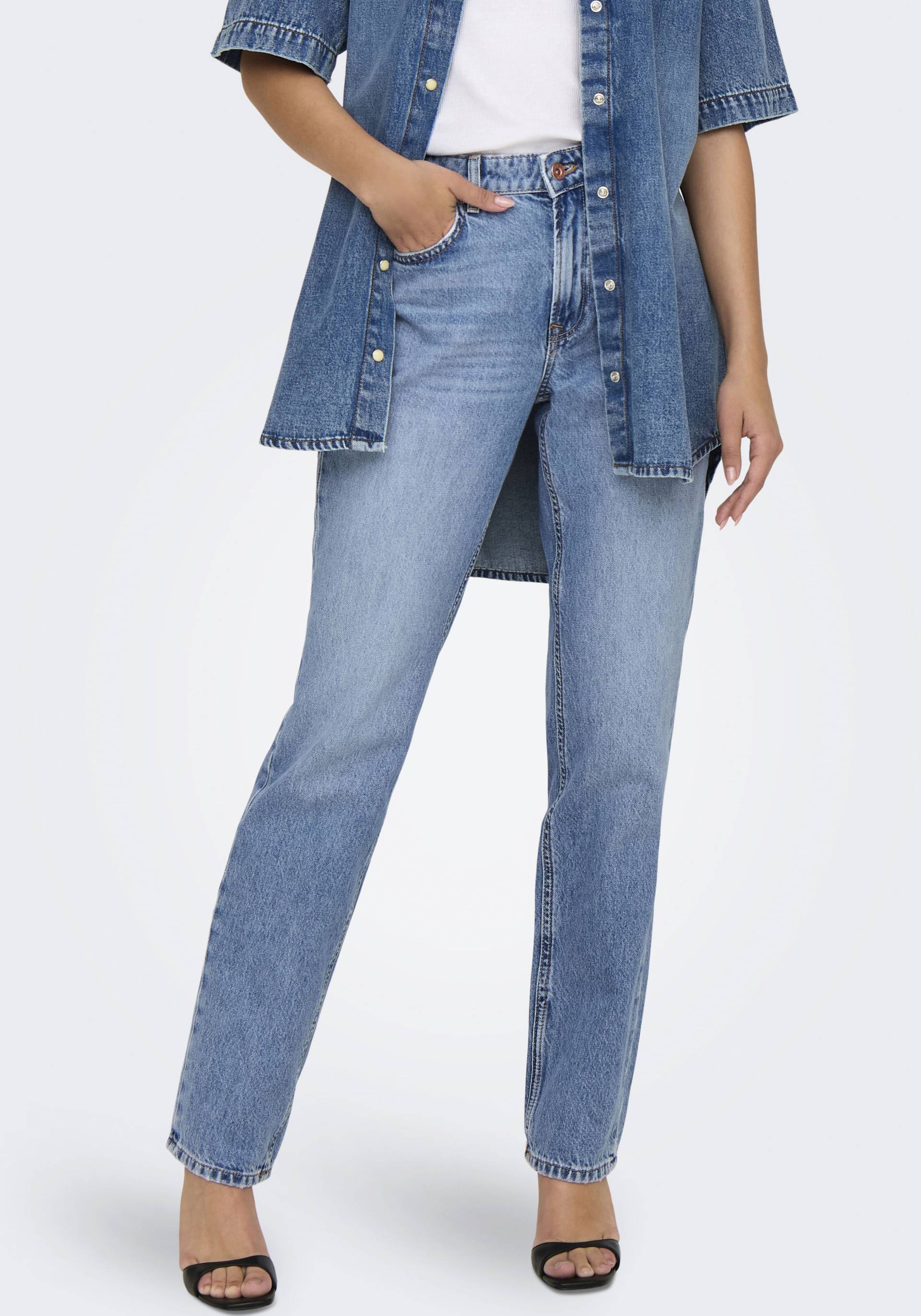 ONLY Low-rise-Jeans »ONLBRENDA LOW WIDE DNM CRO158 NOOS« ONLY Low-rise-Jeans »ONLBRENDA LOW WIDE DNM CRO158 NOOS« von Only