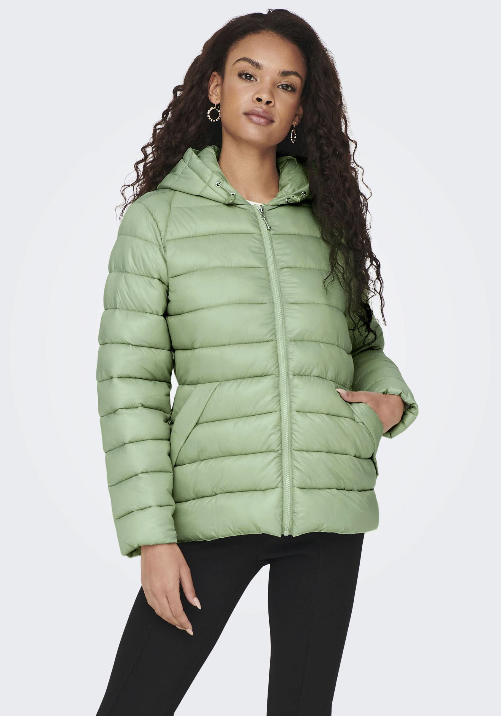 ONLY Steppjacke »ONLSKY QUILTED JACKET CC OTW«, mit Kapuze von Only