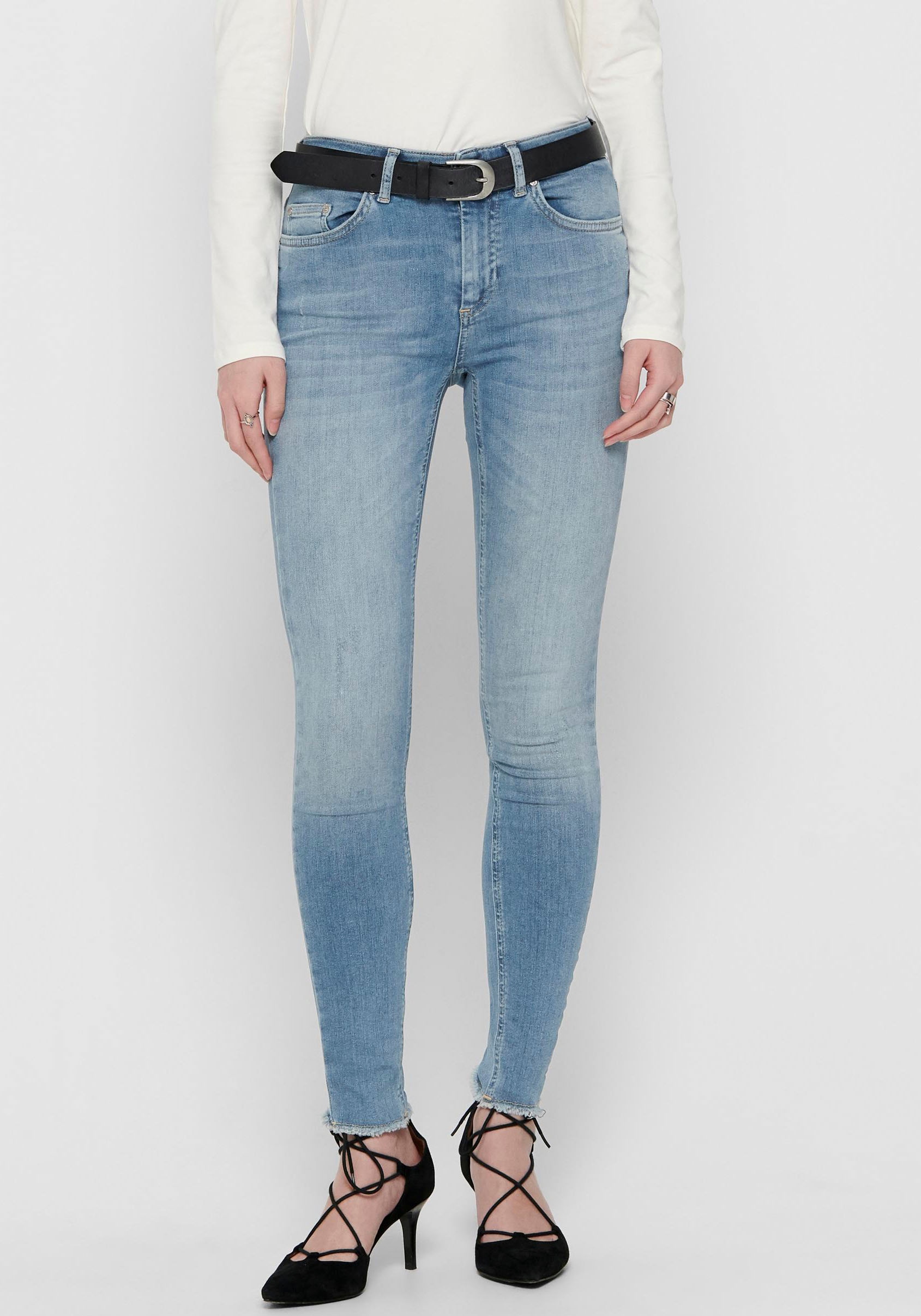 ONLY Ankle-Jeans »ONLBLUSH MID SK AK RAW REA1467« von Only