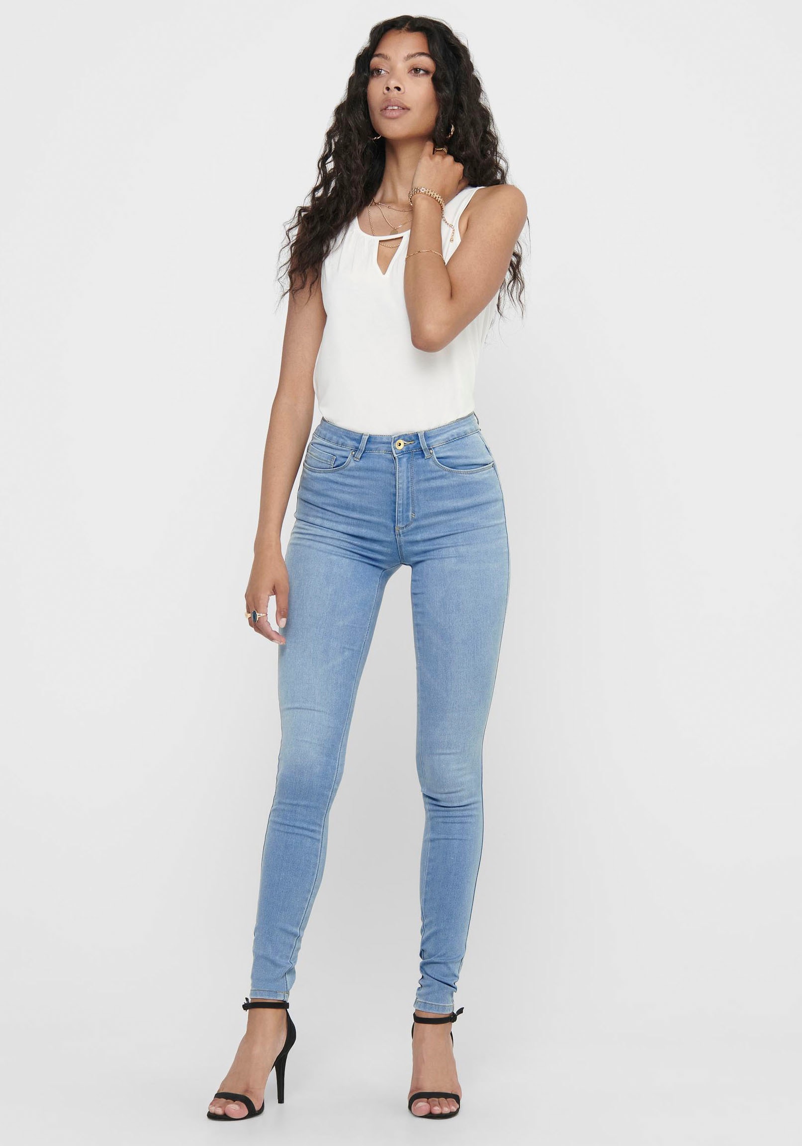 ONLY High-waist-Jeans »ONLROYAL HW SK JEANS DNM BJ13333 NOOS« ONLY High-waist-Jeans »ONLROYAL HW SK JEANS DNM BJ13333 NOOS« von Only