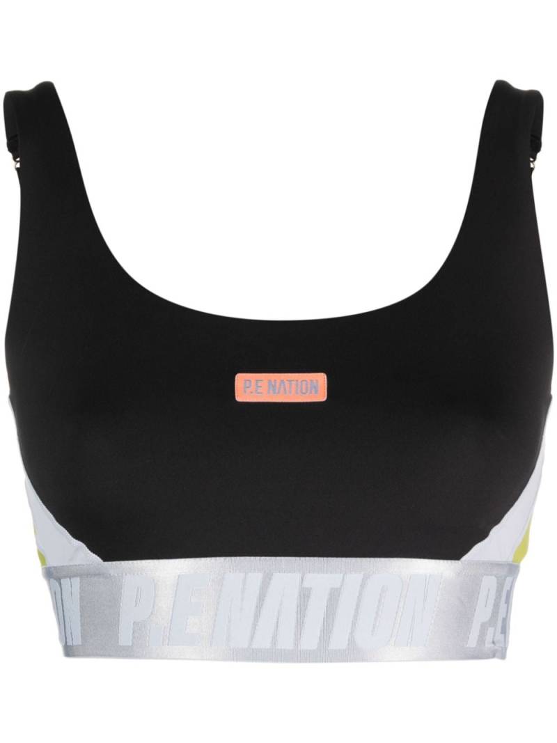 P.E Nation Refraction logo-underband sports bra - Black von P.E Nation