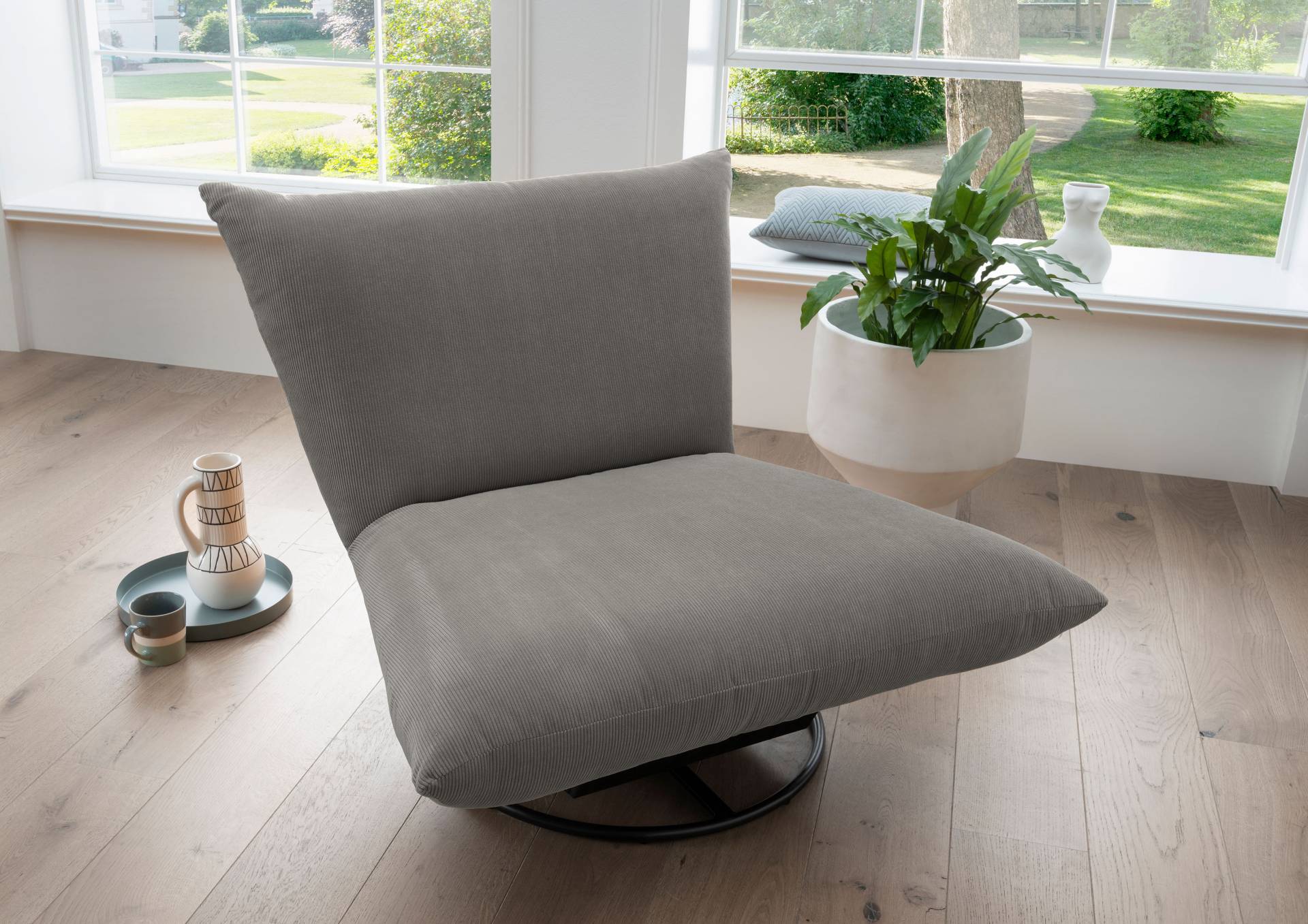 INOSIGN Drehsessel »Cremona«, 360° drehbar mit Metallfuss INOSIGN Drehsessel »Cremona«, 360° drehbar mit Metallfuss von INOSIGN