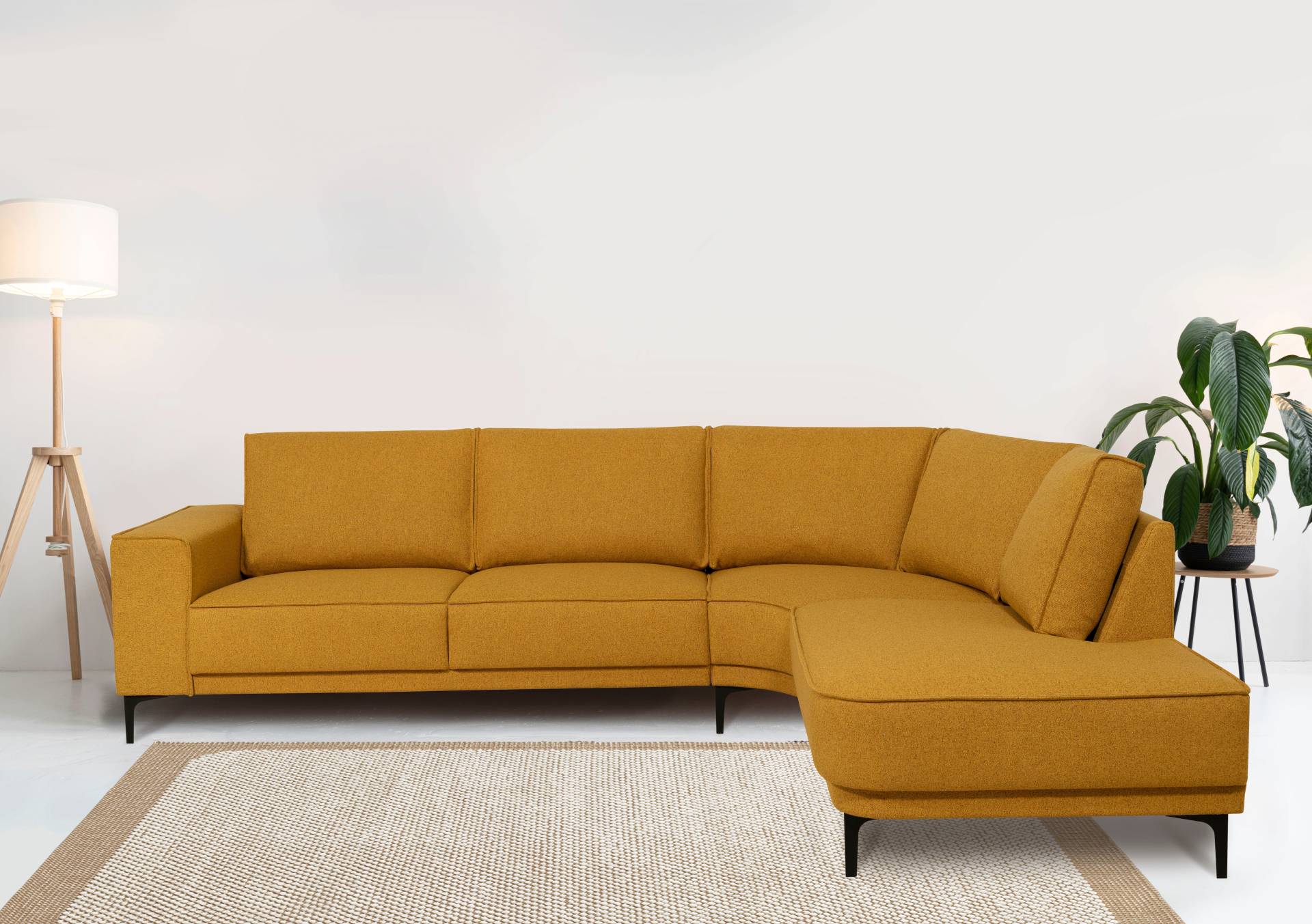 Places of Style Ecksofa »Casina«, mit abgerundeter Ottomane, in einem weichen Chenille-Stoff Places of Style Ecksofa »Casina«, mit abgerundeter Ottomane, in einem weichen Chenille-Stoff von PLACES OF STYLE