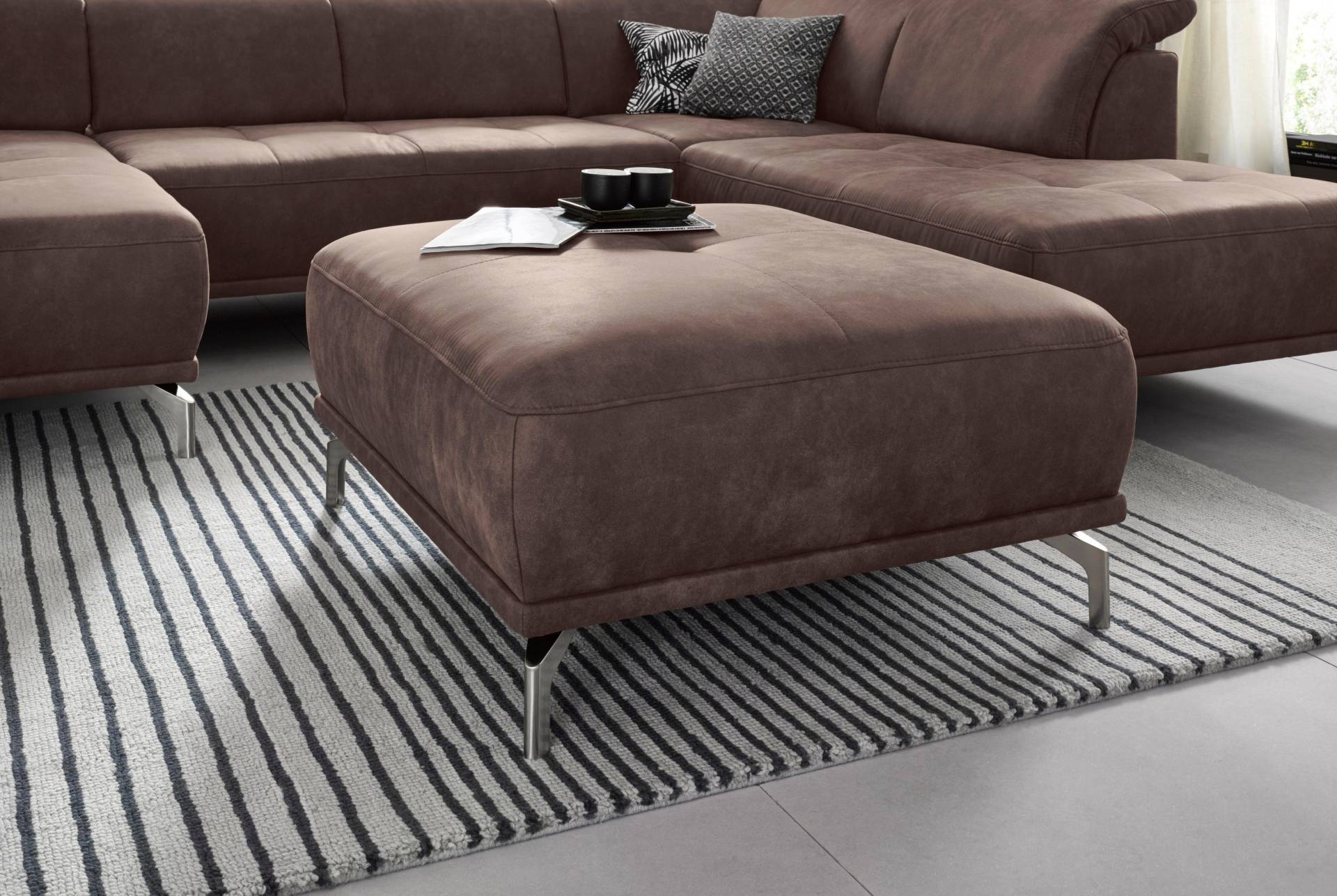 Places of Style Polsterhocker »Caluna«, moderner Sitzhocker in hochwertiger Verarbeitung Places of Style Polsterhocker »Caluna«, moderner Sitzhocker in hochwertiger Verarbeitung von PLACES OF STYLE