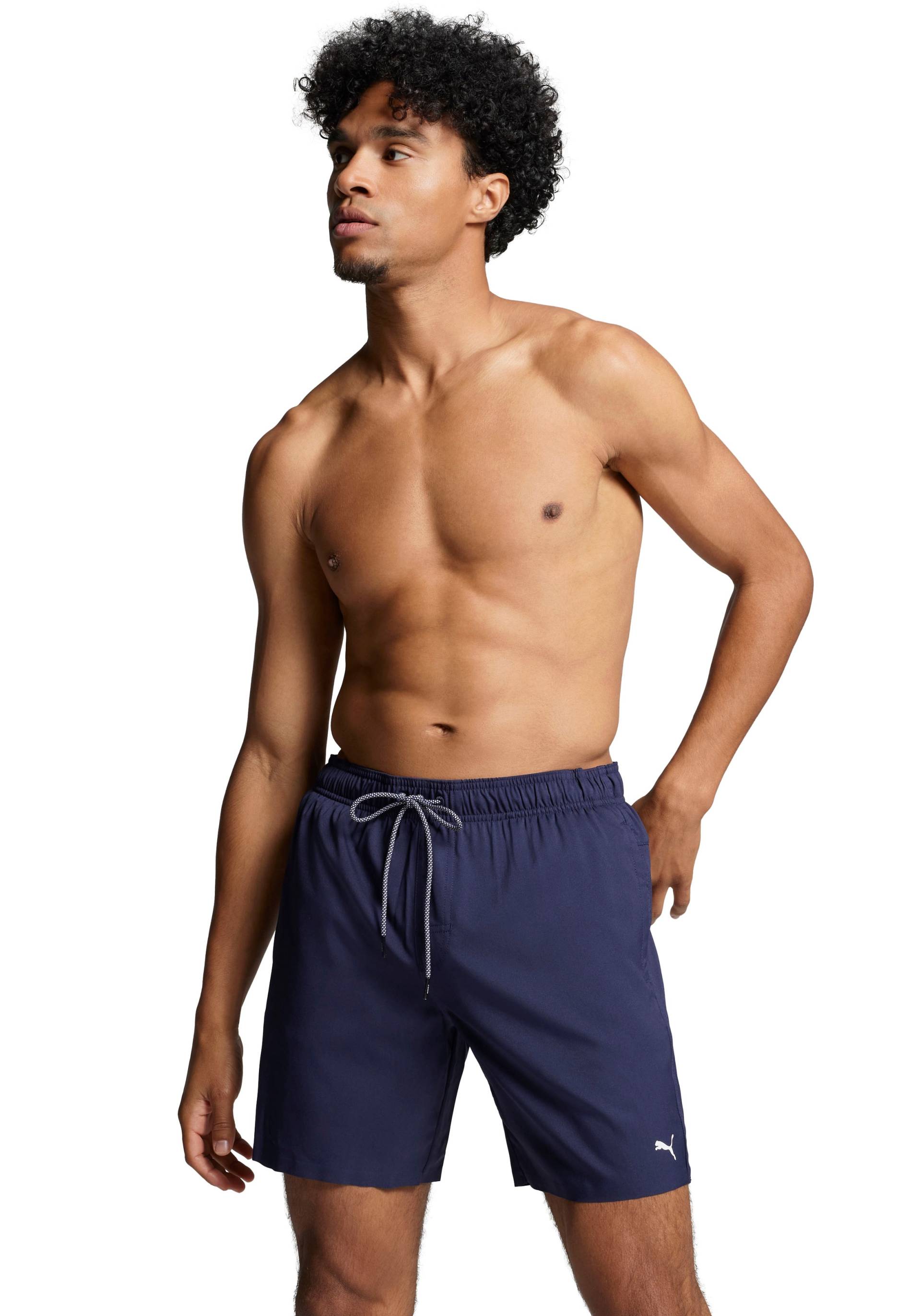 PUMA Badeshorts »PUMA SWIM MEN MEDIUM LENGTH SWIM SHORTS«, High-Tech Reissverschluss an der Gesässtasche, Seitentaschen von PUMA