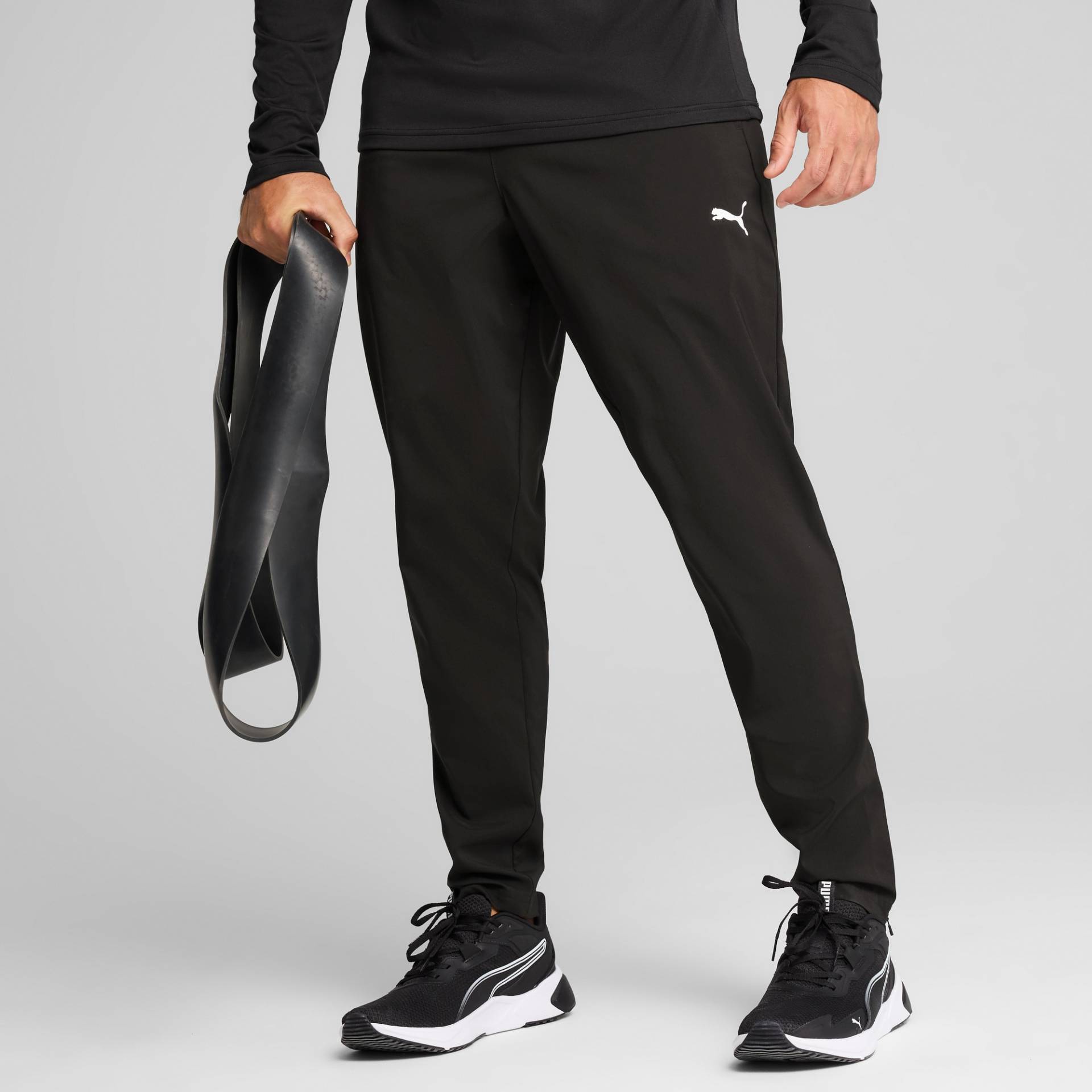 PUMA Trainingshose »M TAD ESSENTIALS WOVEN TAPERED PANT« PUMA Trainingshose »M TAD ESSENTIALS WOVEN TAPERED PANT« von PUMA