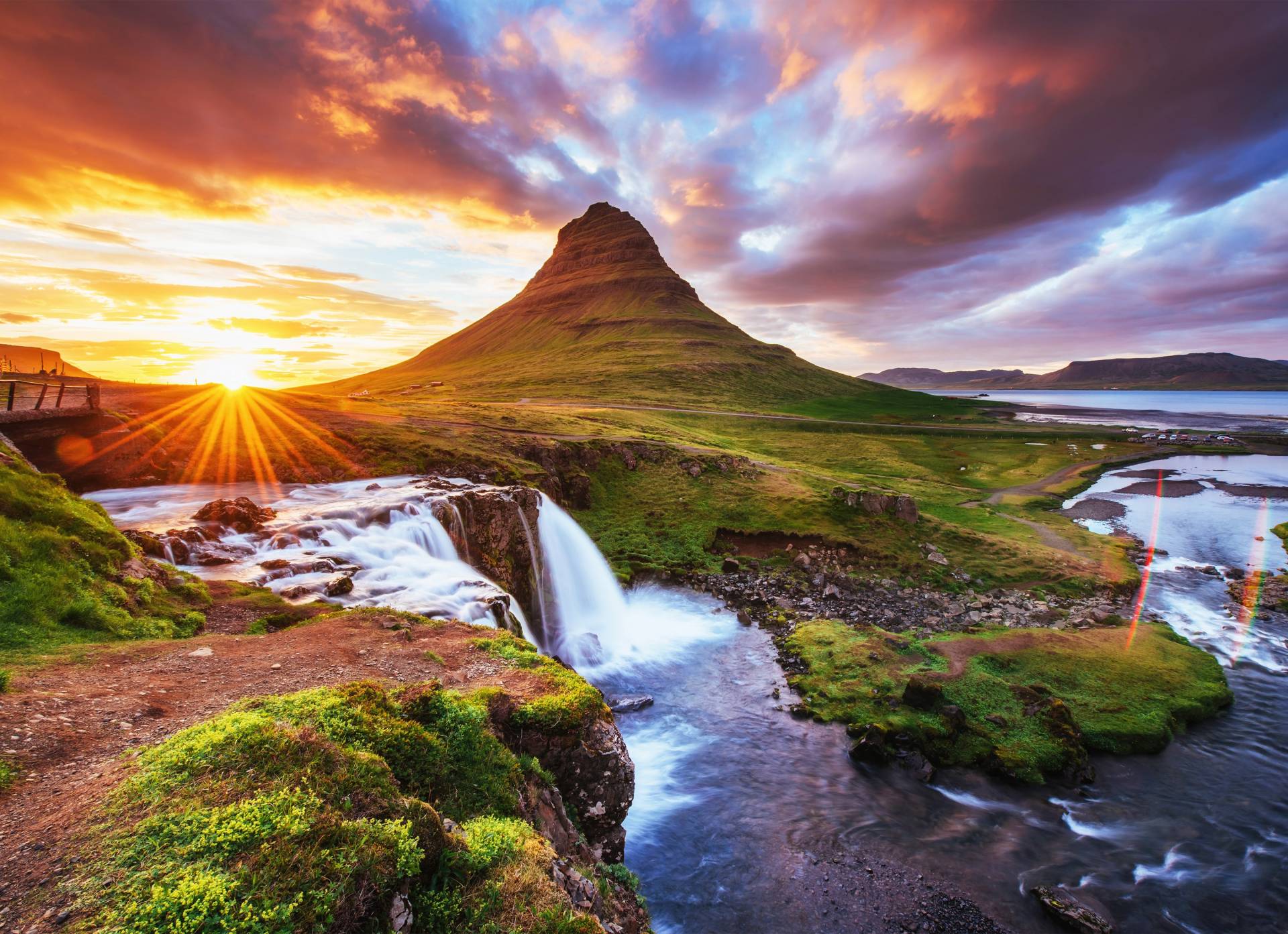 Papermoon Fototapete »Kirkjufel Waterfalls Iceland« Papermoon Fototapete »Kirkjufel Waterfalls Iceland« von Papermoon