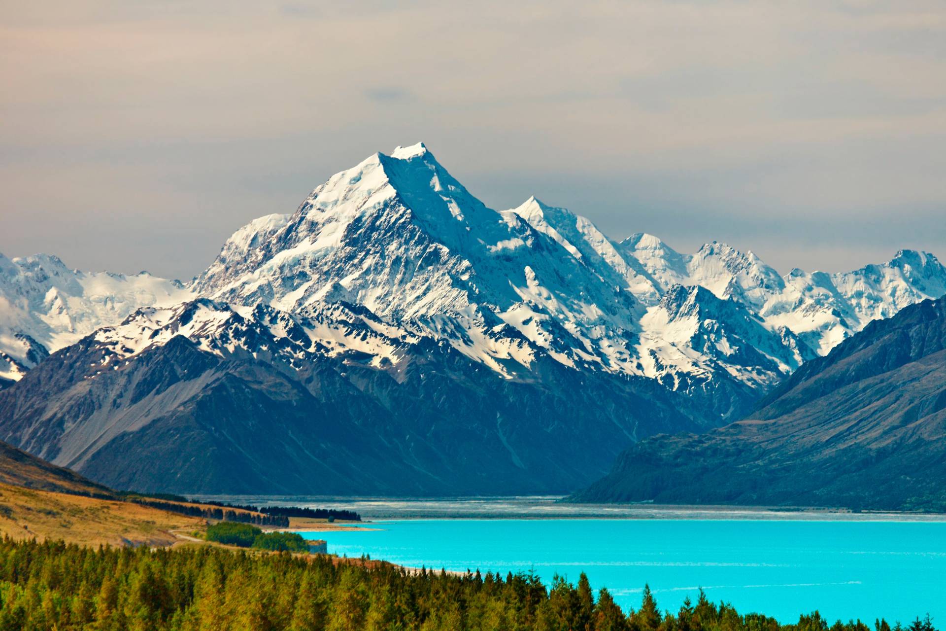 Papermoon Fototapete »Mount Cook and Pukaki Lake« Papermoon Fototapete »Mount Cook and Pukaki Lake« von Papermoon