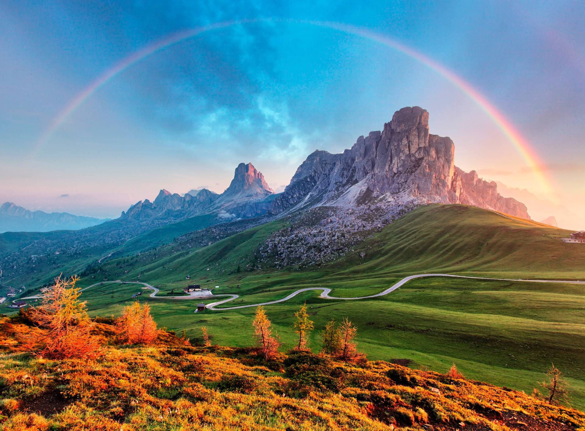 Papermoon Fototapete »Mountain Rainbow« Papermoon Fototapete »Mountain Rainbow« von Papermoon