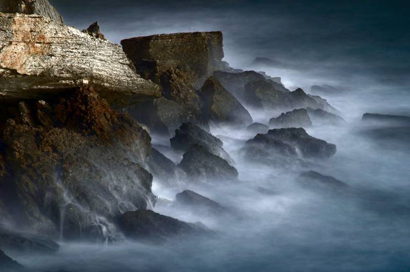 Papermoon Fototapete »Neblige Bucht« von Papermoon