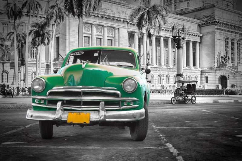 Papermoon Fototapete »Oldtimer Havanna« von Papermoon