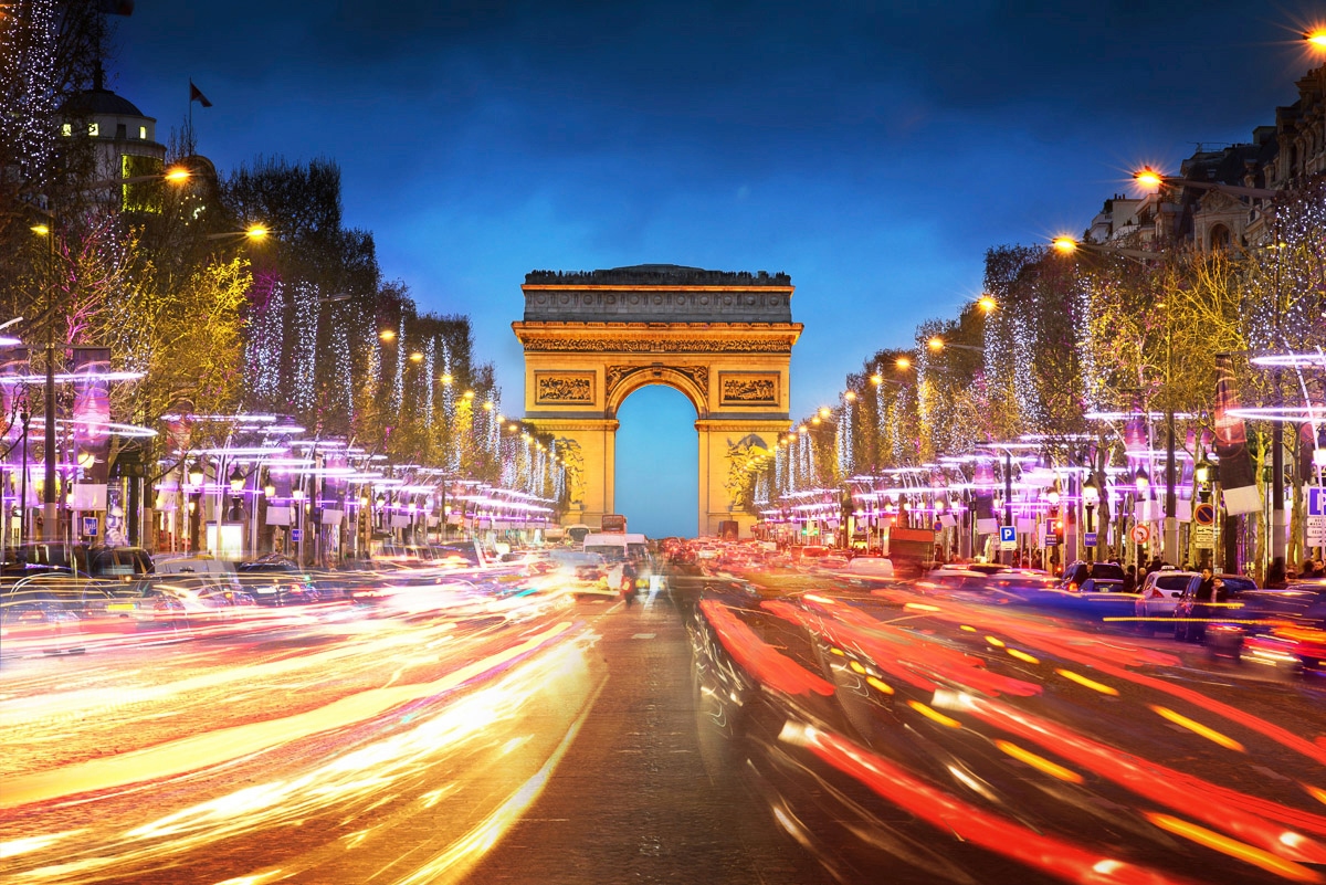 Papermoon Fototapete »Paris Strasse bei Nacht« von Papermoon