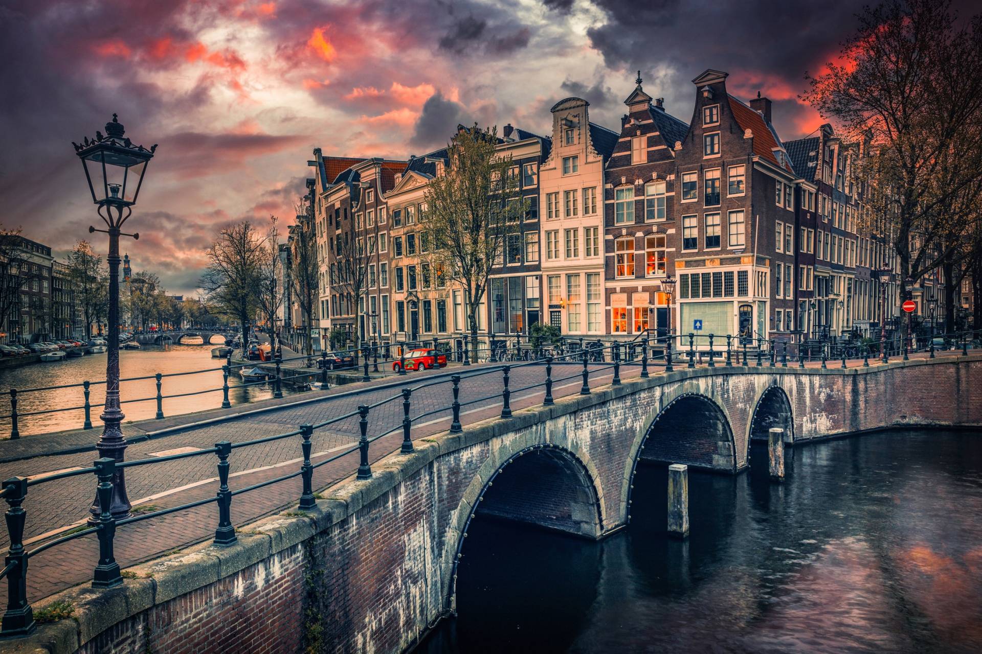 Papermoon Fototapete »Photo-Art ADRIAN POPAN, AMSTERDAM« von Papermoon