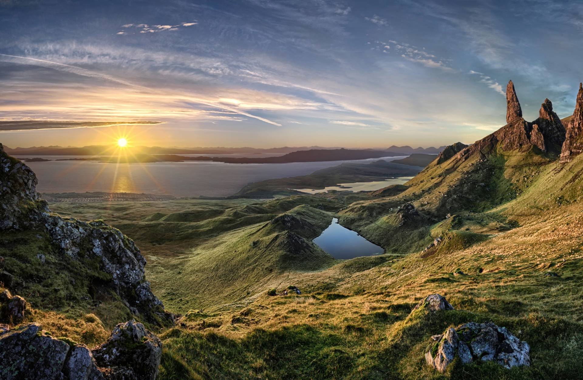 Papermoon Fototapete »Photo-Art CHRISTIAN SCHWEIGER, DER ALTE MANN VON STORR« von Papermoon