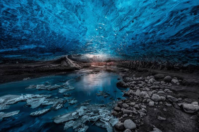 Papermoon Fototapete »Photo-Art JAVIER DE LA, EISHÖHLE« von Papermoon