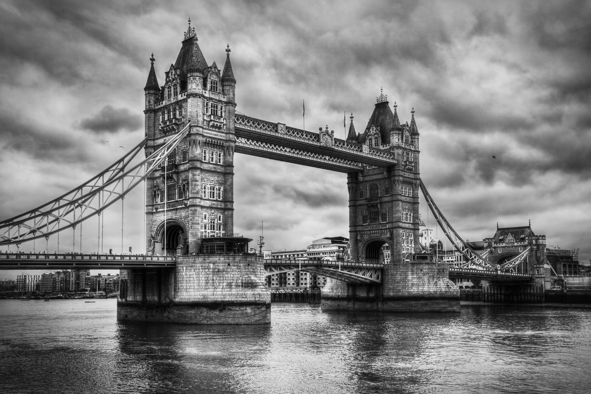 Papermoon Fototapete »Retro Tower Bridge« Papermoon Fototapete »Retro Tower Bridge« von Papermoon