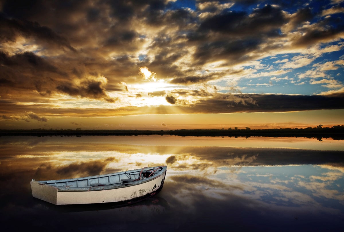 Papermoon Fototapete »Schiff im Wasser« von Papermoon