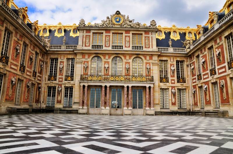Papermoon Fototapete »Schloss Versailles« von Papermoon