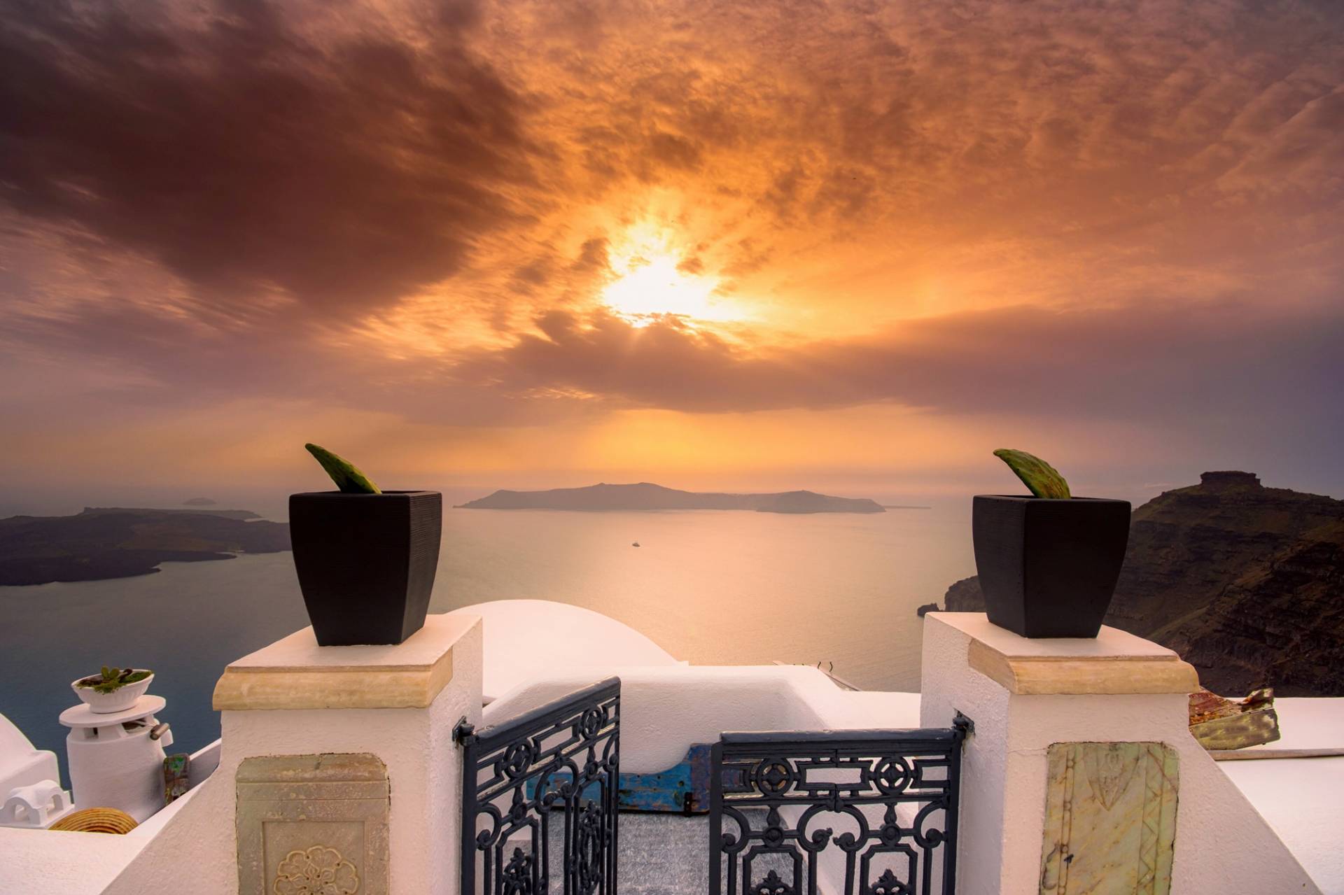 Papermoon Fototapete »TERRASSE-SANTORINI SEE MEER STRAND PALMEN DÜNEN SCHIFFE« Papermoon Fototapete »TERRASSE-SANTORINI SEE MEER STRAND PALMEN DÜNEN SCHIFFE« von Papermoon