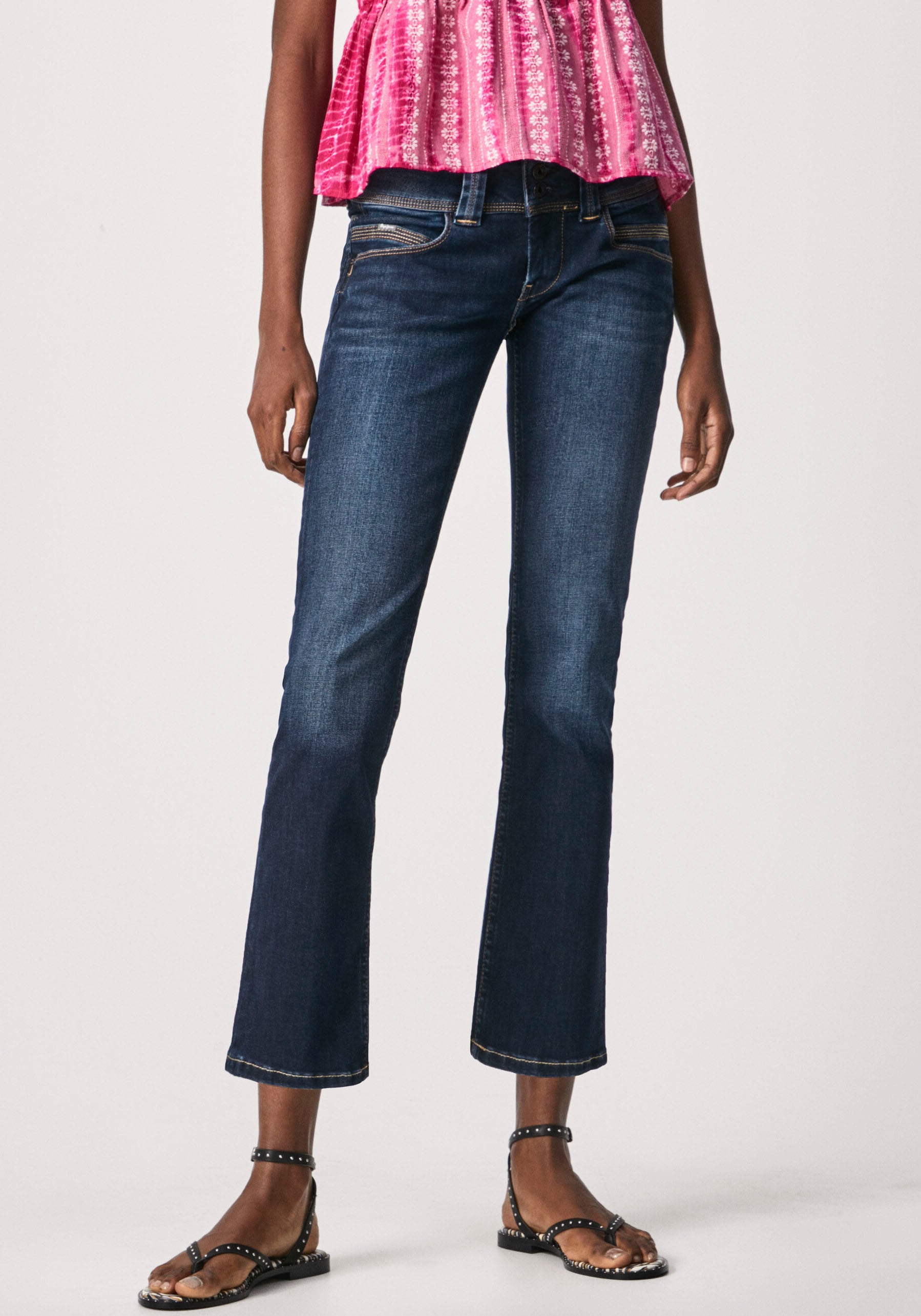 Pepe Jeans Regular-fit-Jeans »VENUS«, mit Badge von Pepe Jeans