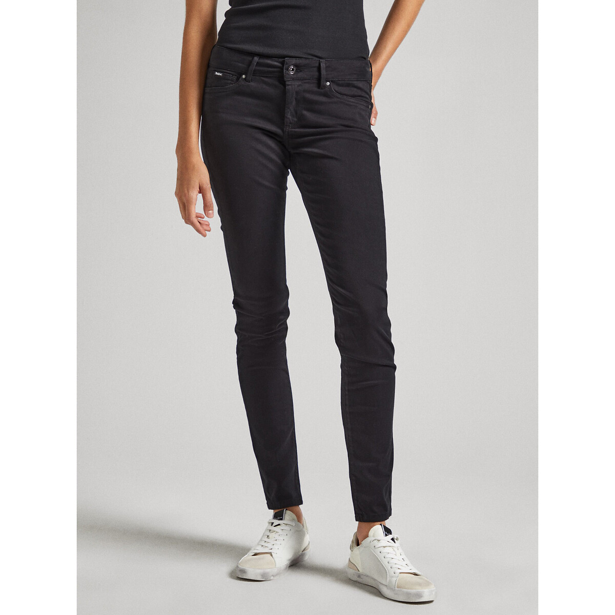 Skinny-Jeans mit niedrigem Bund von Pepe Jeans