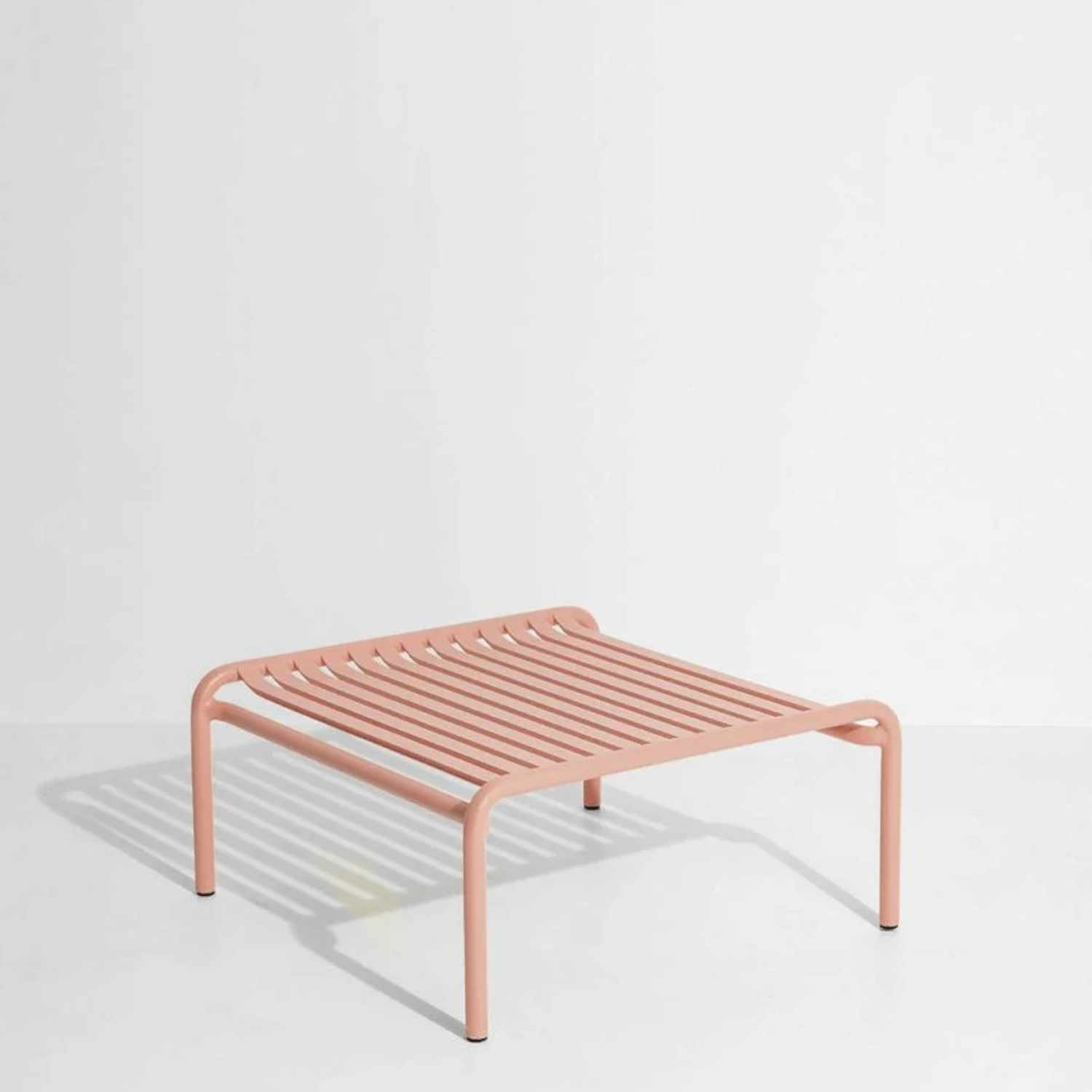 Week-End Coffee Table Couchtisch, Farbe blush von Petite Friture