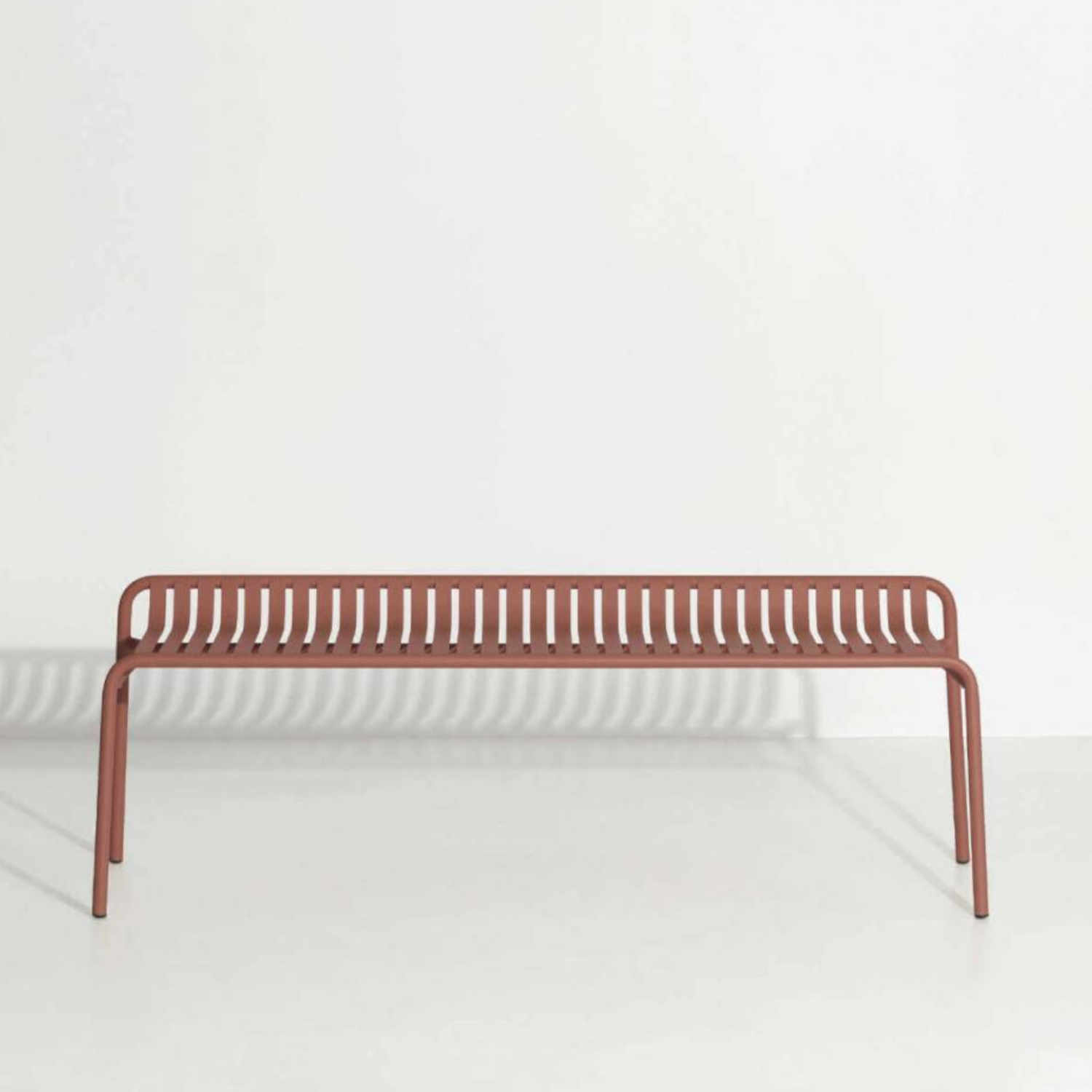Week-End backless Bench Bank, Farbe terracotta Week-End backless Bench Bank, Farbe terracotta von Petite Friture