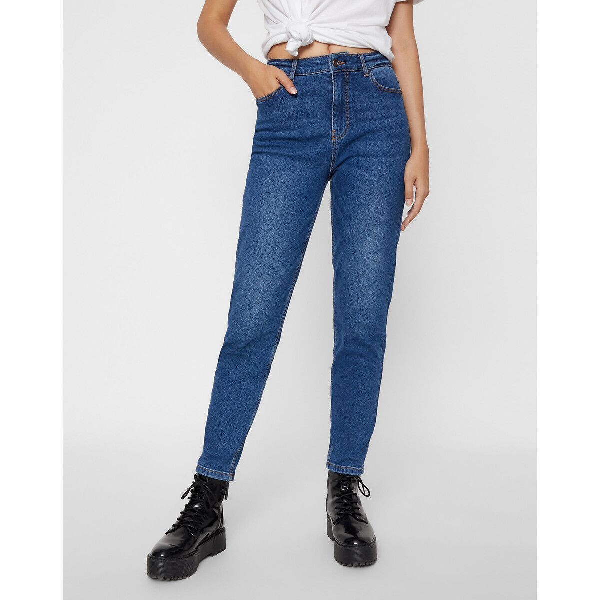 High-Waist-Jeans, Mom-Fit von Pieces