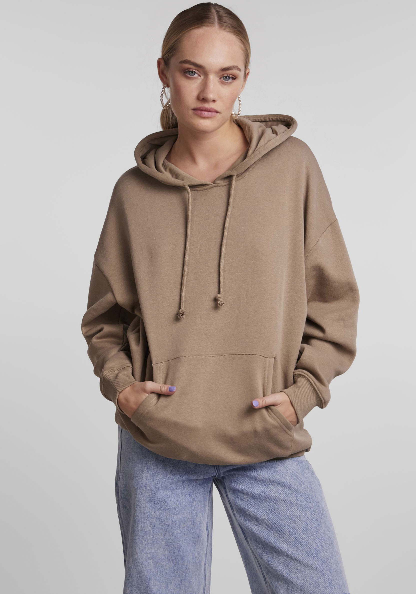 pieces Hoodie »PCCHILLI LS OVERSIZED HOODIE NOOS BC« von Pieces