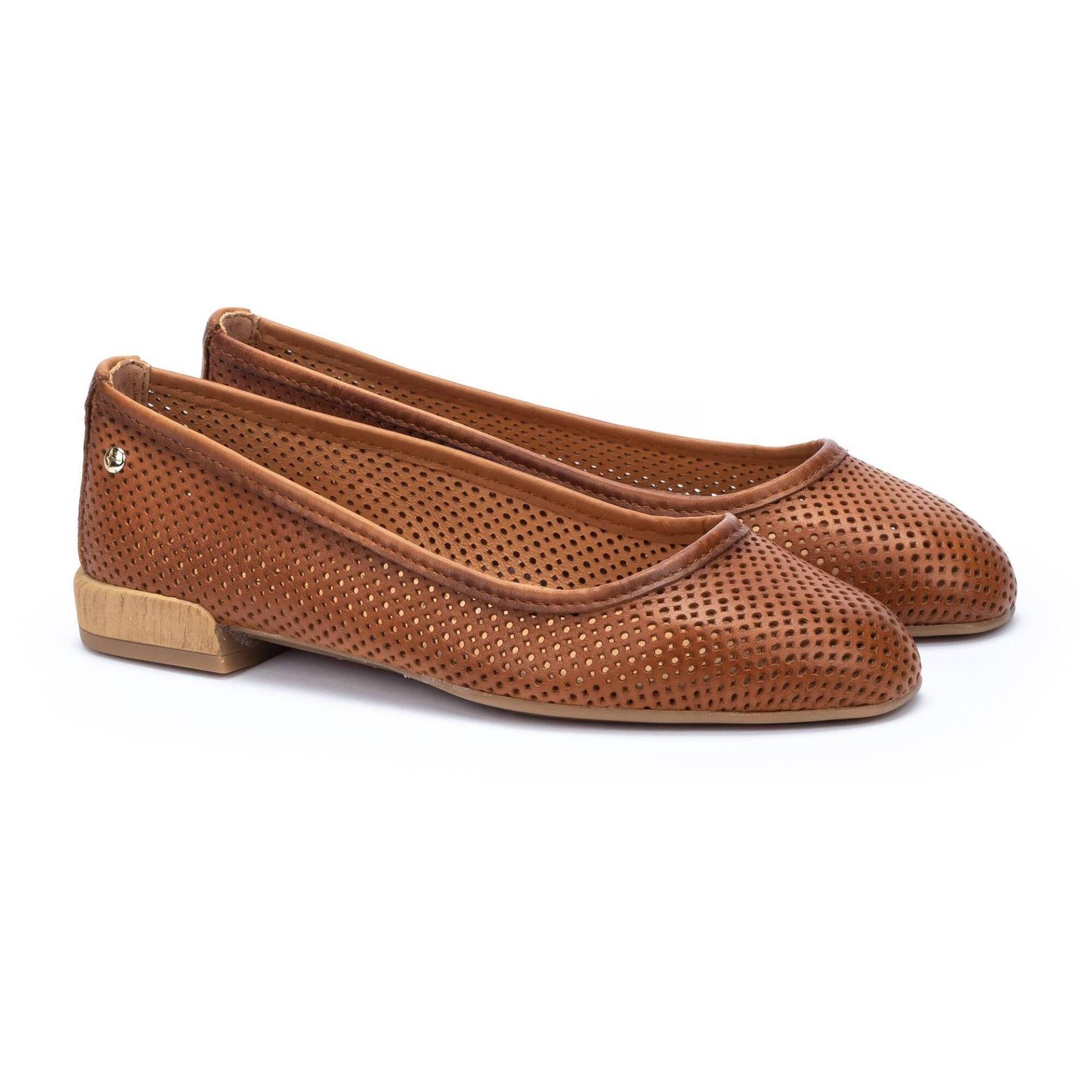 Ballerinas Frau Almeria W9w-2588 Damen  41 von Pikolinos