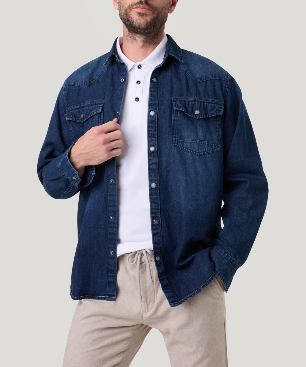 Pioneer Authentic Jeans Jeanshemd, mit Brusttaschen, in blauer Waschung von Pioneer Authentic Jeans