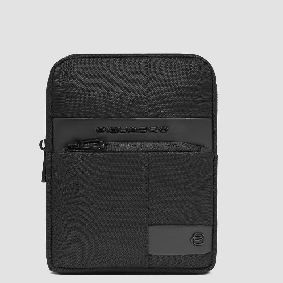 Tablet Crossbody Bag in Schwarz Tablet Crossbody Bag in Schwarz von Piquadro