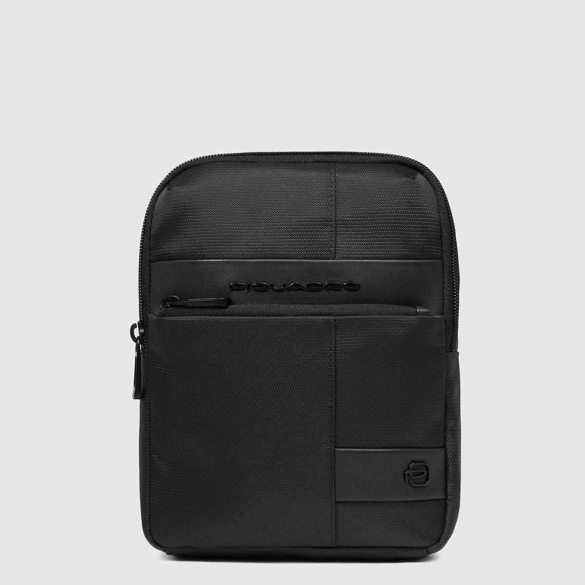 Tablet Mini Crossbody Bag in Schwarz Tablet Mini Crossbody Bag in Schwarz von Piquadro